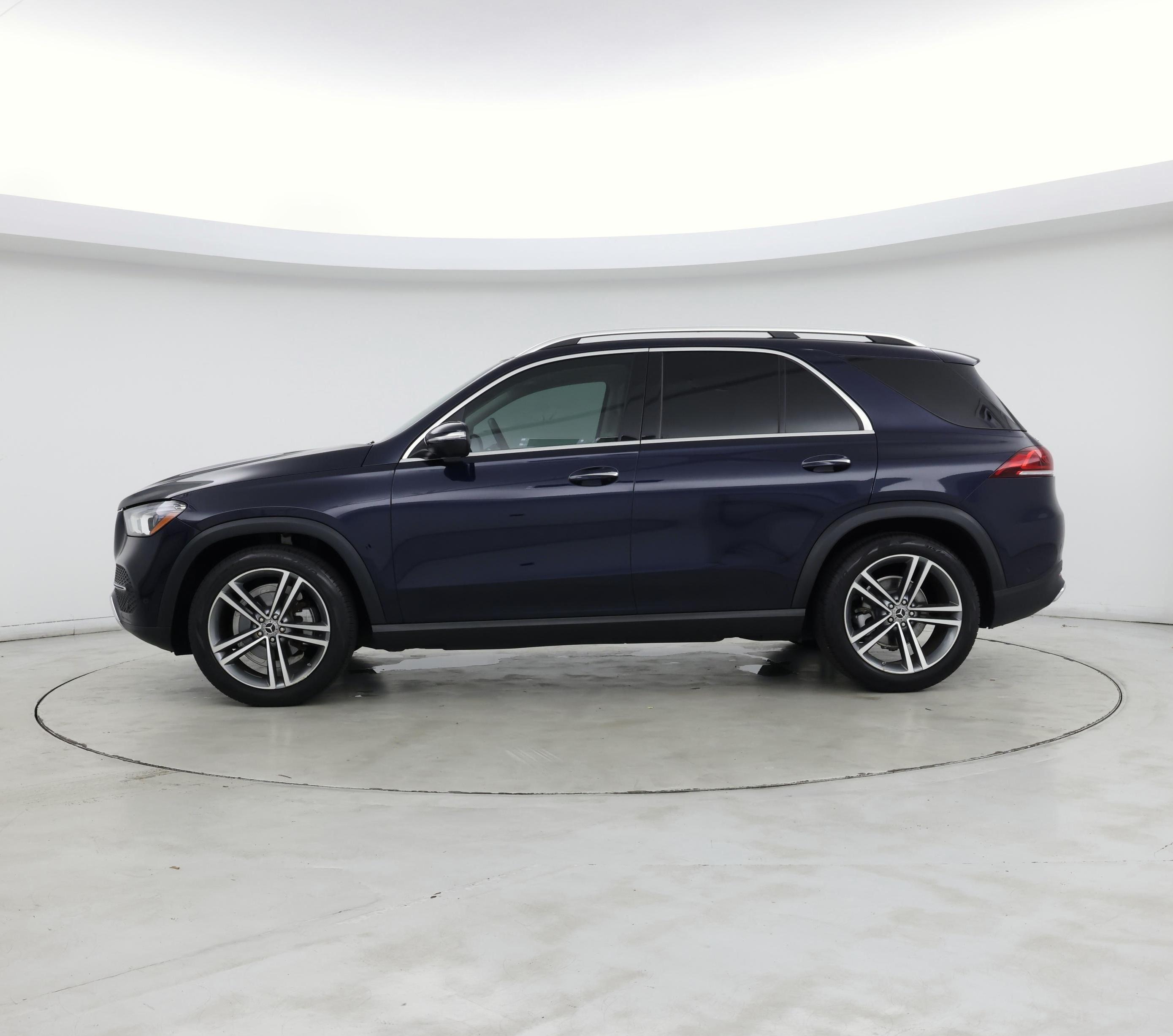 Thumbnail: 2020 Mercedes-Benz GLE - 3