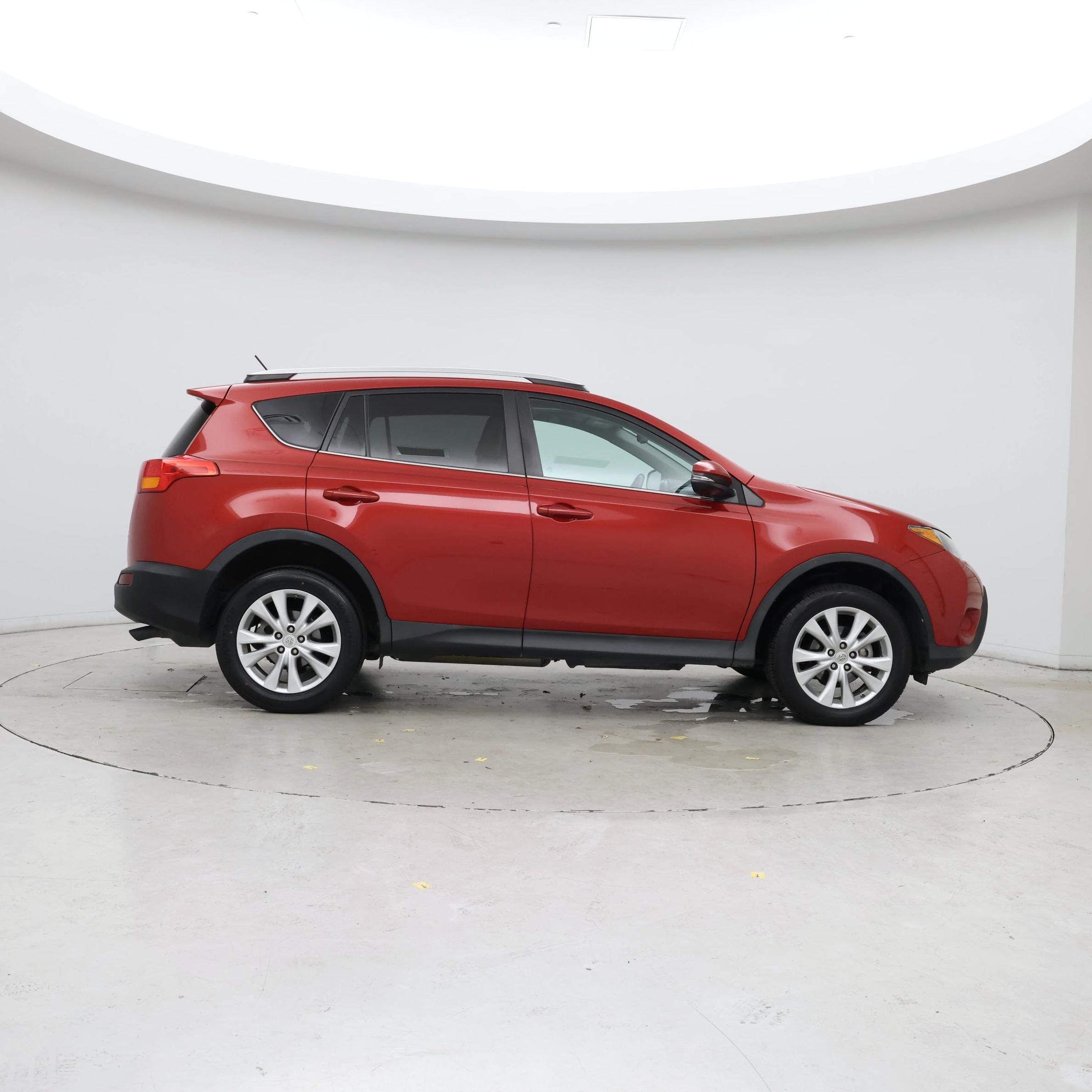 Thumbnail: 2014 Toyota RAV4 - 7