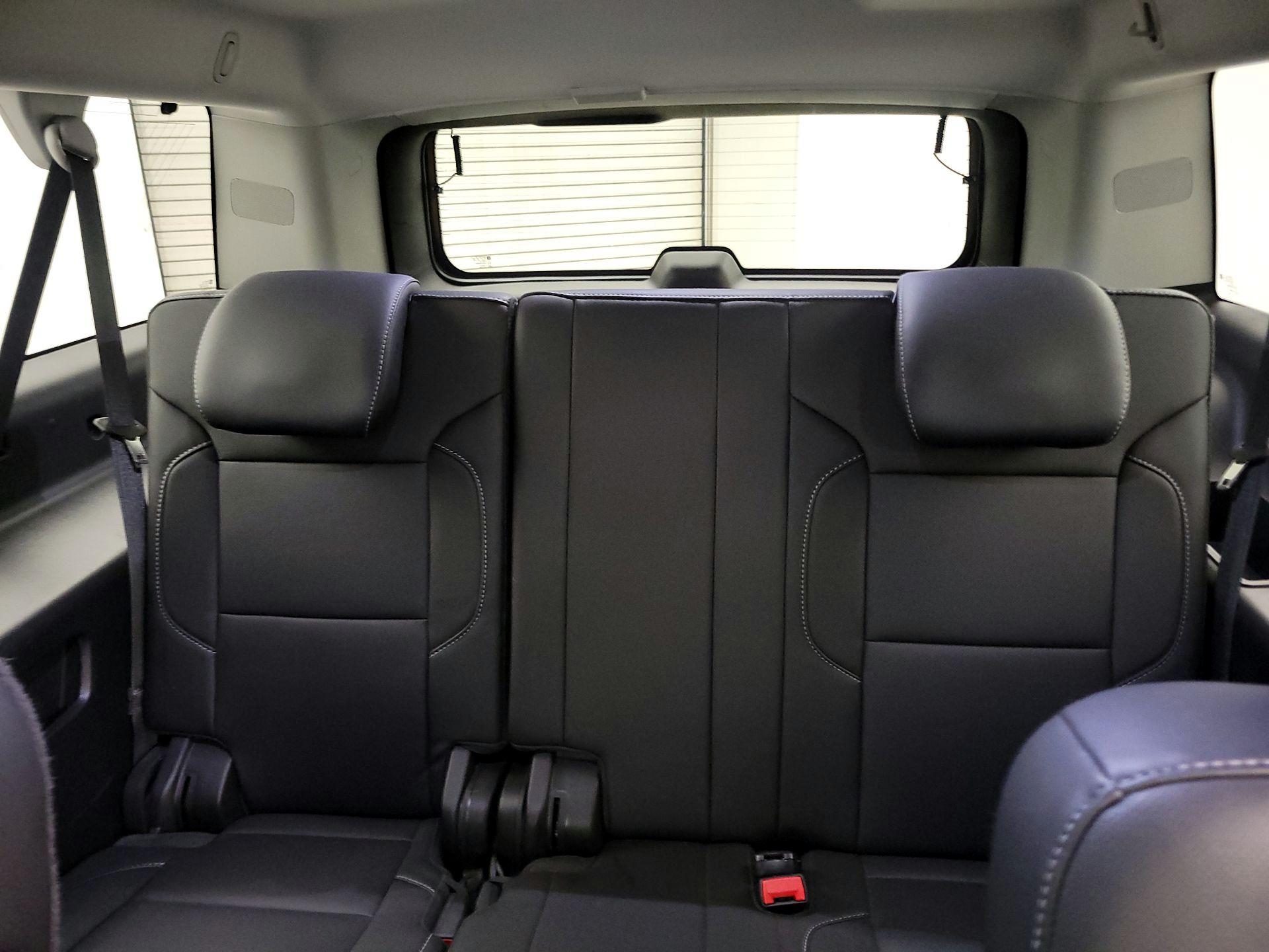 Thumbnail: 2020 Chevrolet Suburban - 20