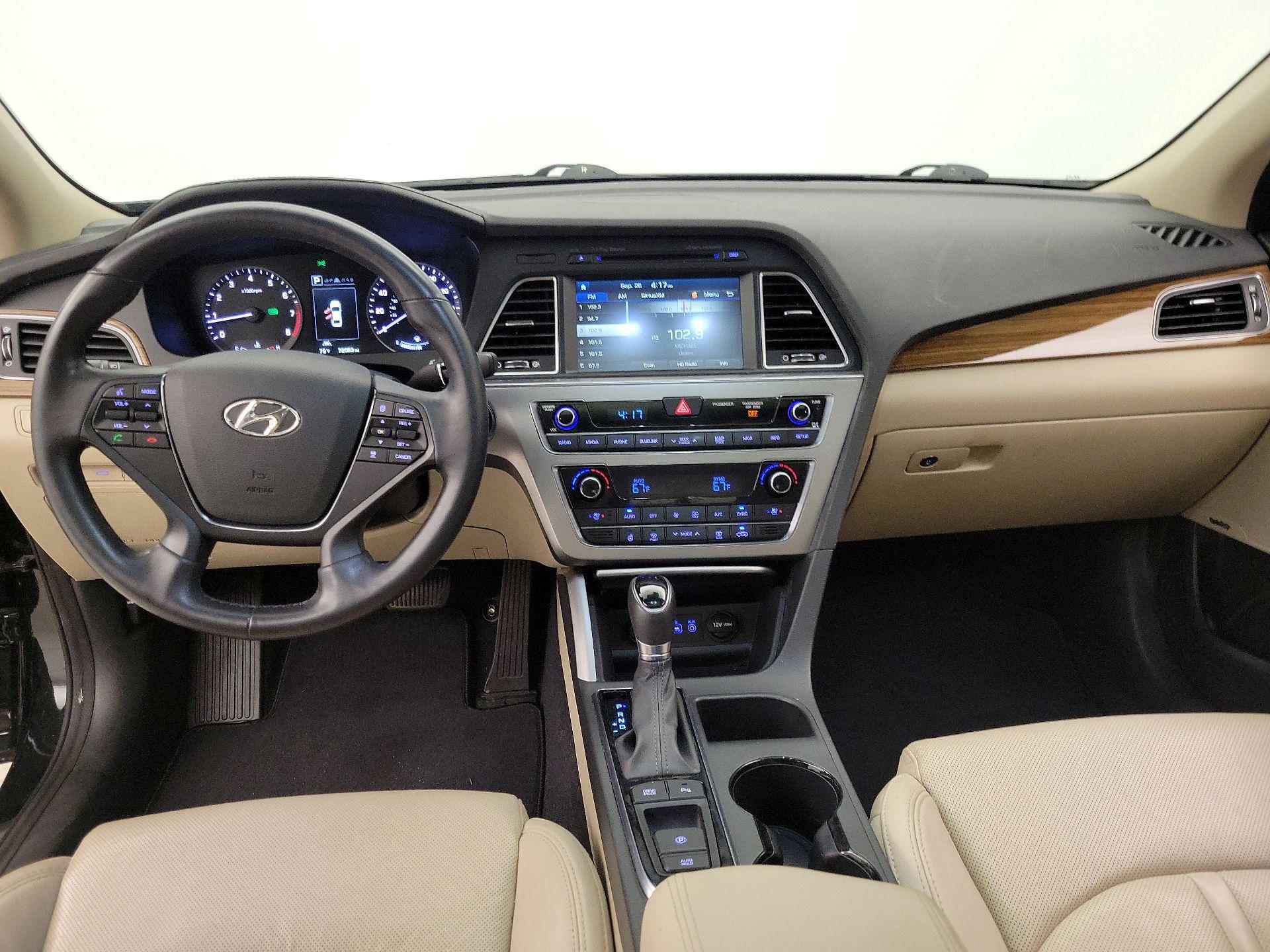 Thumbnail: 2015 Hyundai Sonata - 9