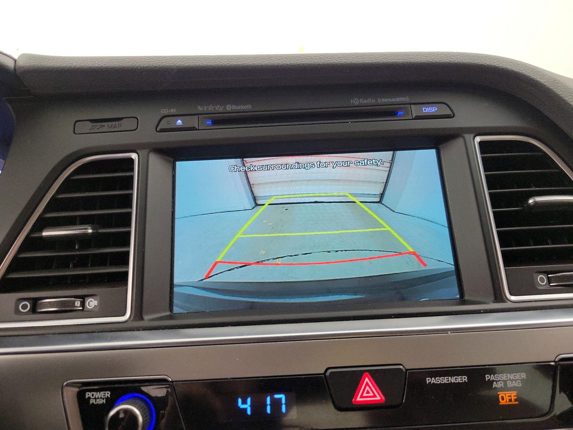 Thumbnail: 2015 Hyundai Sonata - 14