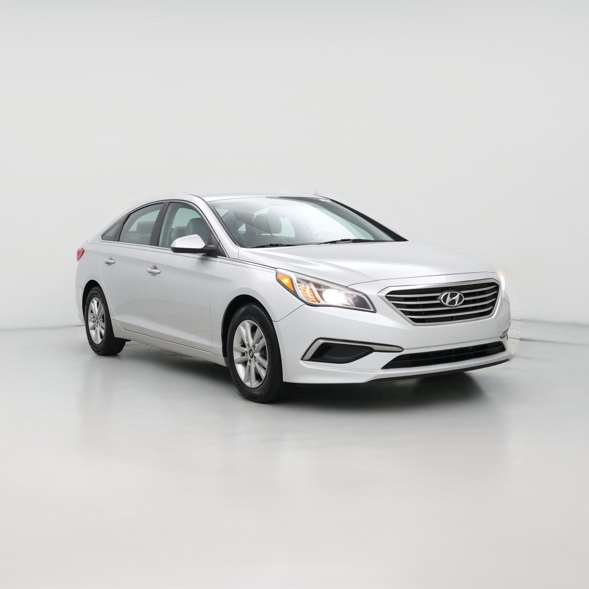 Thumbnail: 2016 Hyundai Sonata - 1