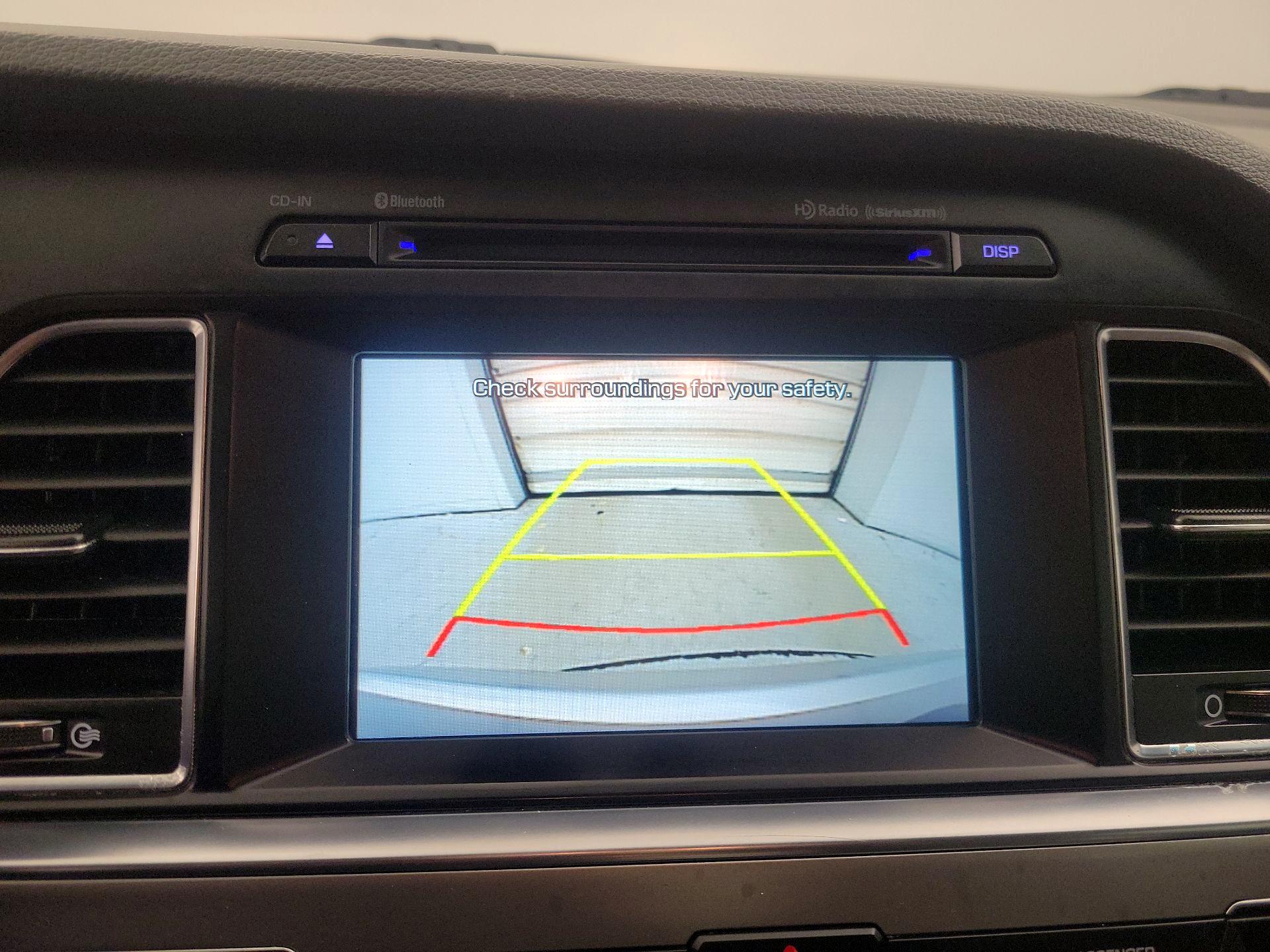 Thumbnail: 2016 Hyundai Sonata - 14