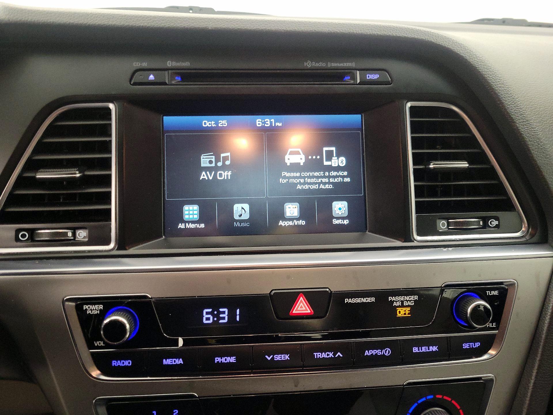 Thumbnail: 2016 Hyundai Sonata - 15