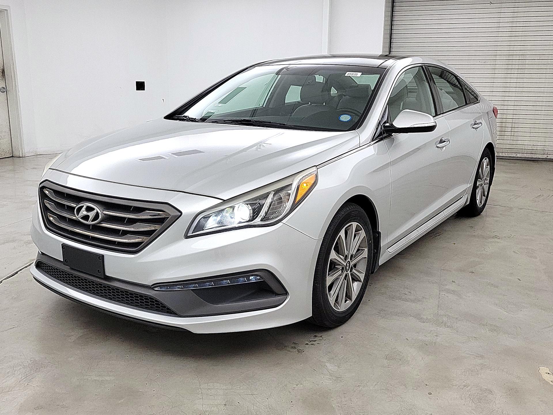Thumbnail: 2016 Hyundai Sonata - 1
