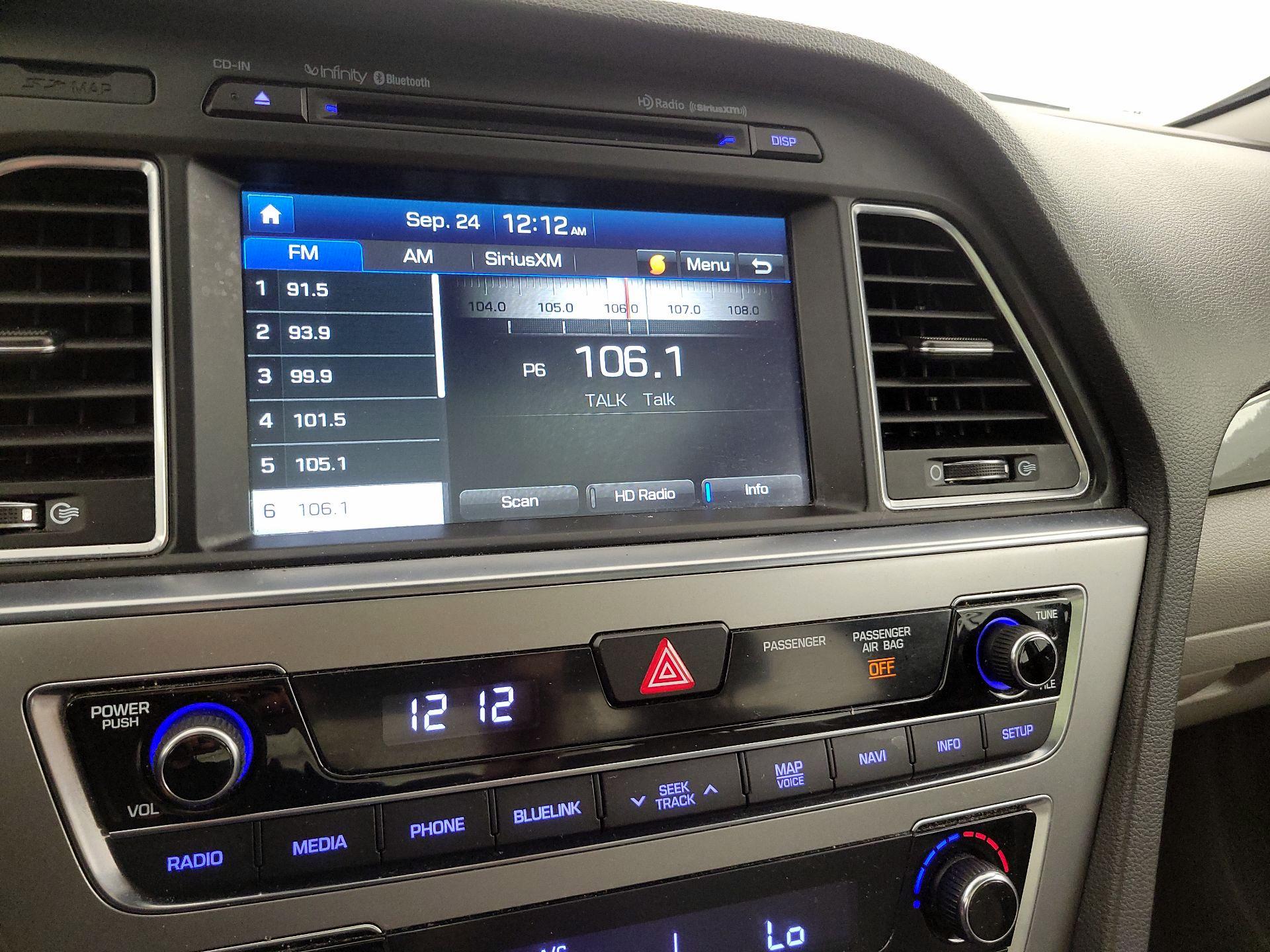 Thumbnail: 2016 Hyundai Sonata - 14