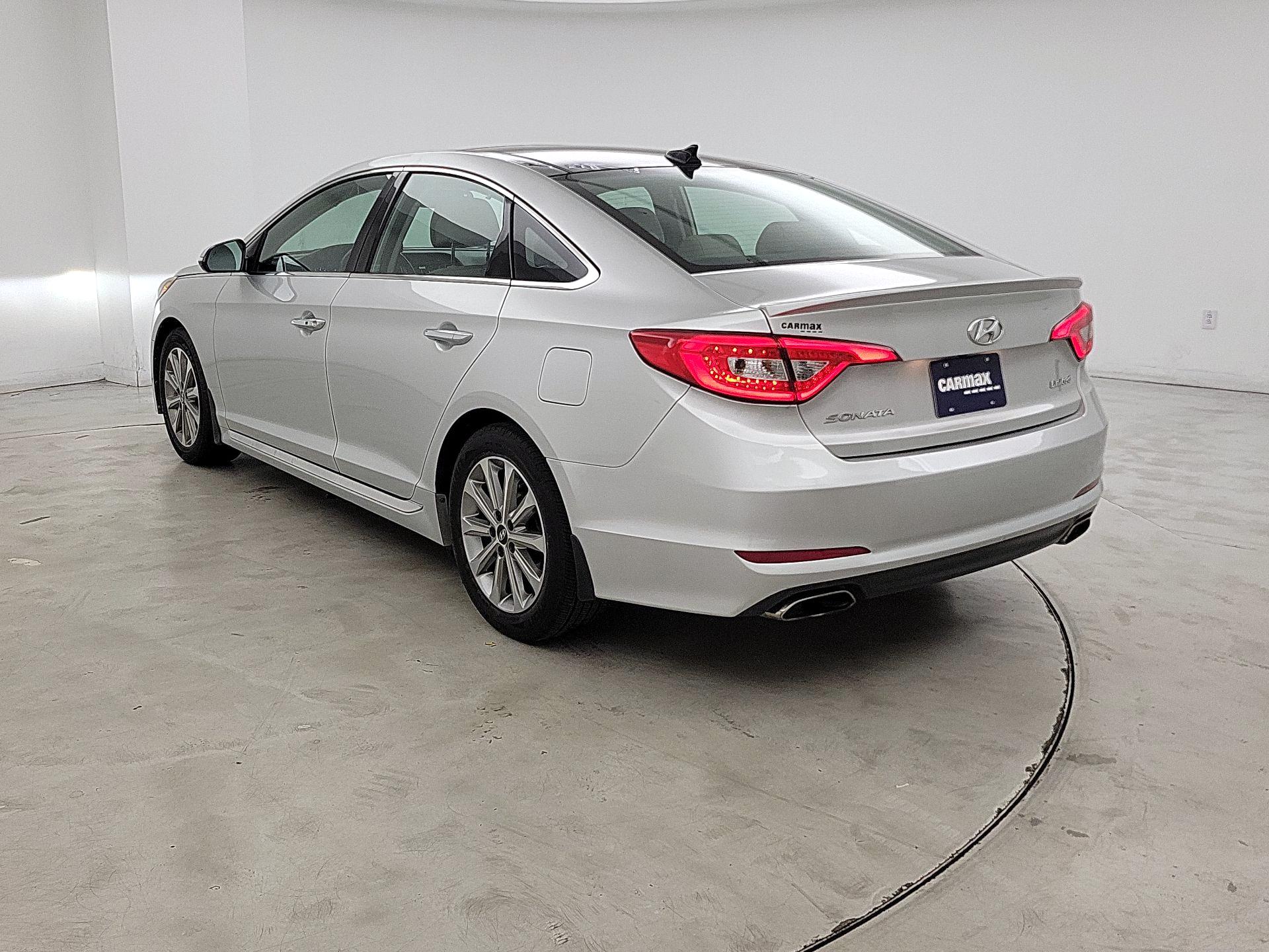 Thumbnail: 2016 Hyundai Sonata - 7