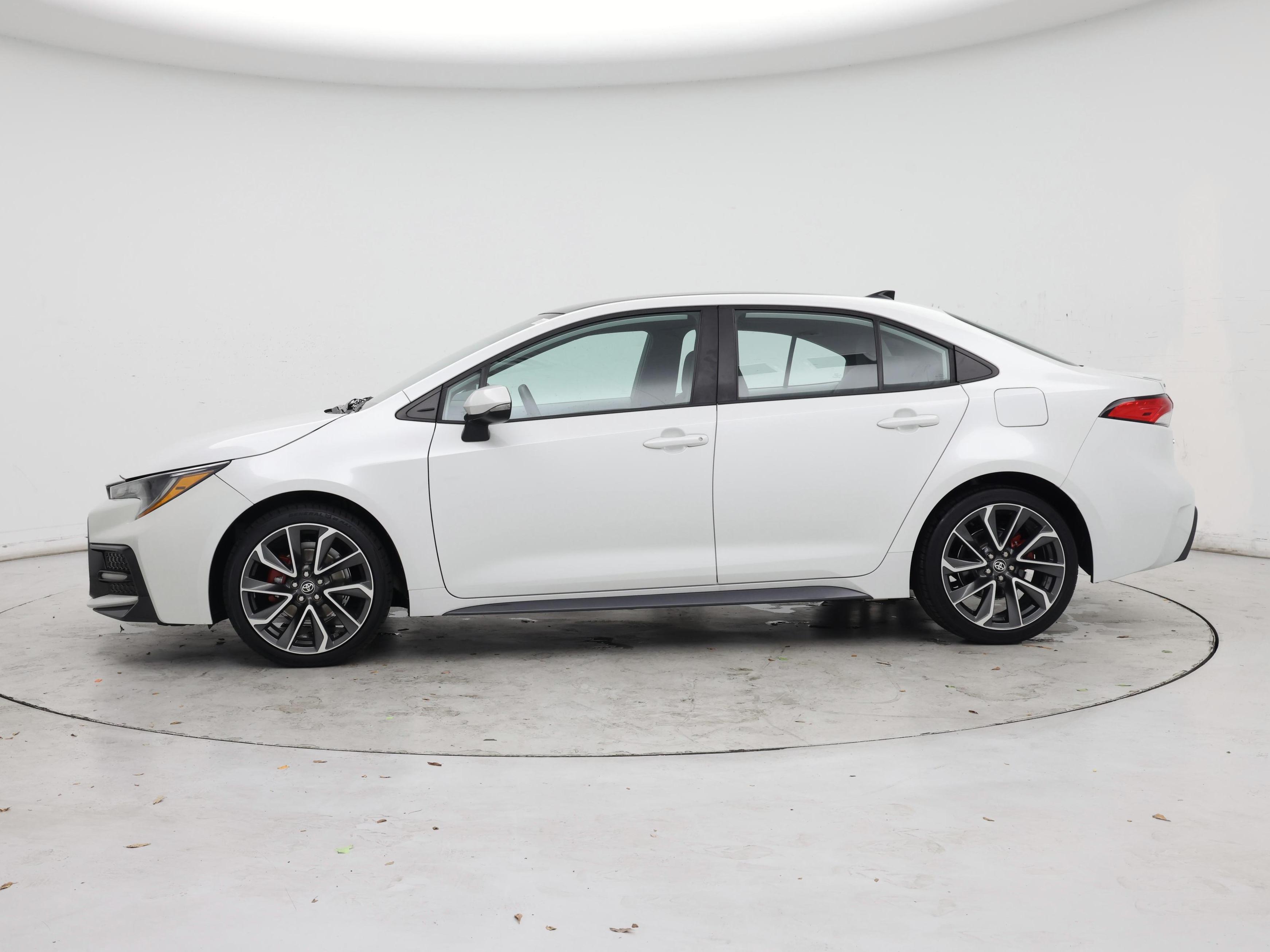 Thumbnail: 2022 Toyota Corolla - 3