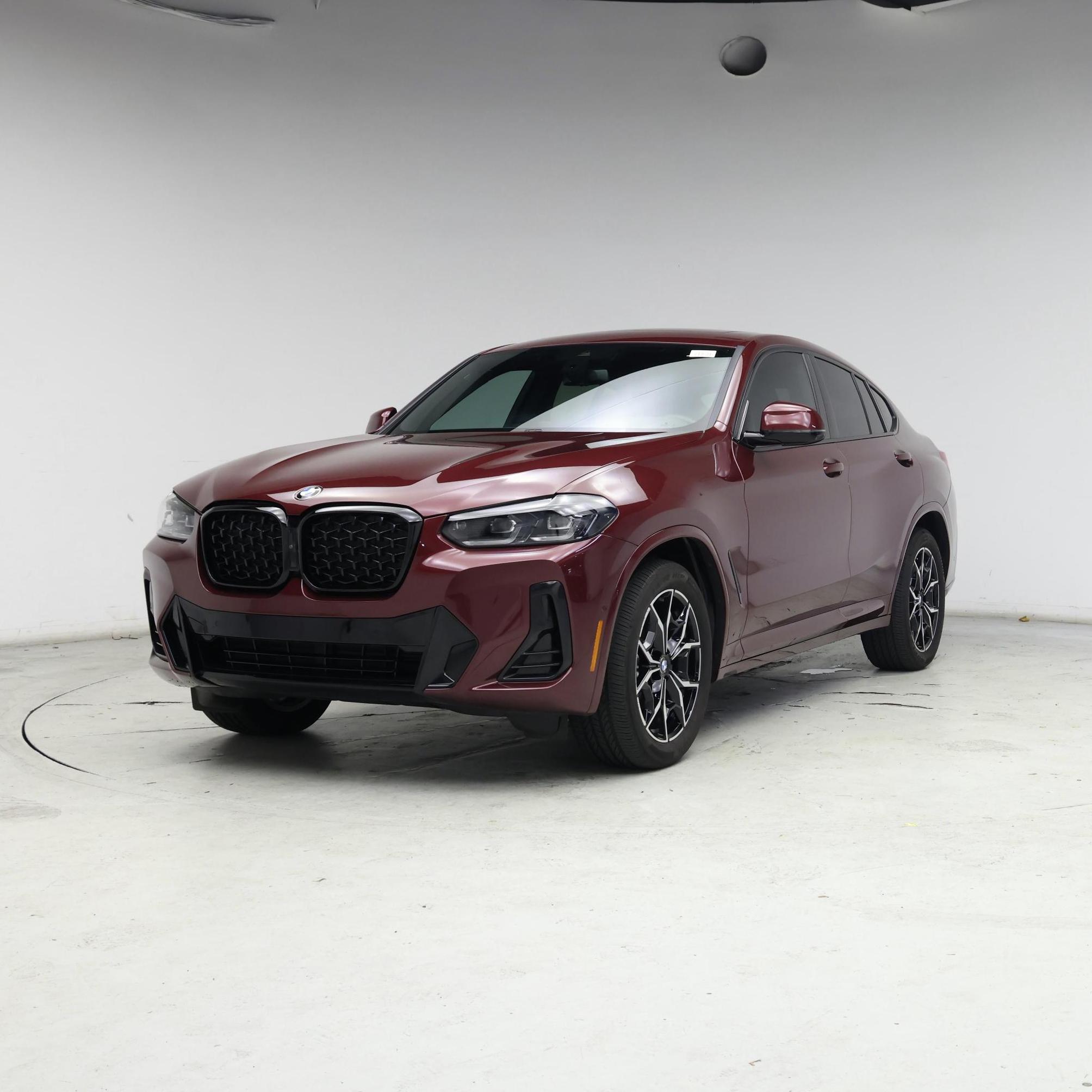 Thumbnail: 2023 BMW X4 - 4