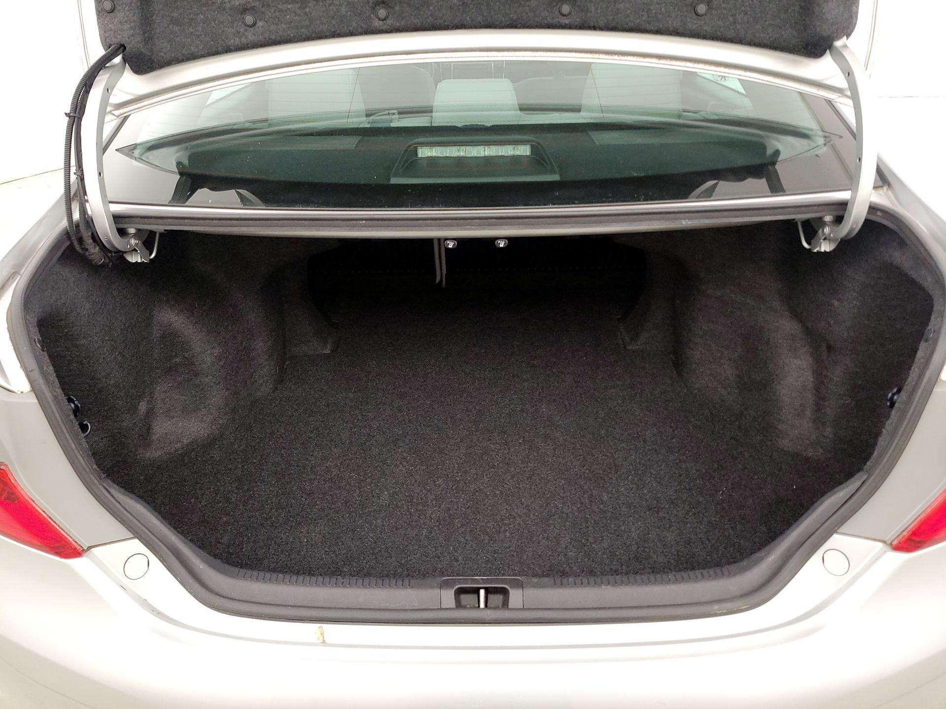 Thumbnail: 2014 Toyota Camry - 19