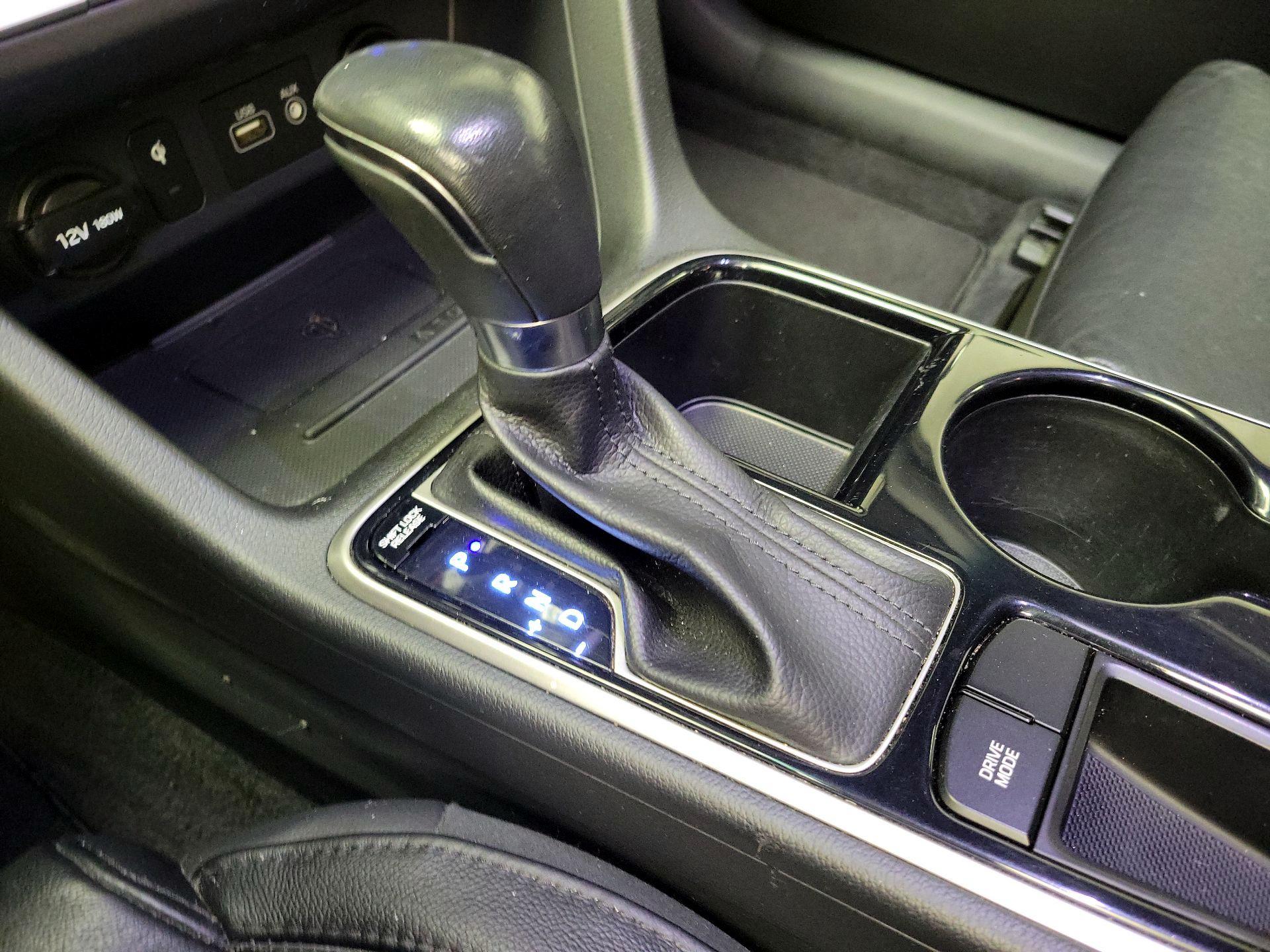 Thumbnail: 2018 Hyundai Sonata - 17