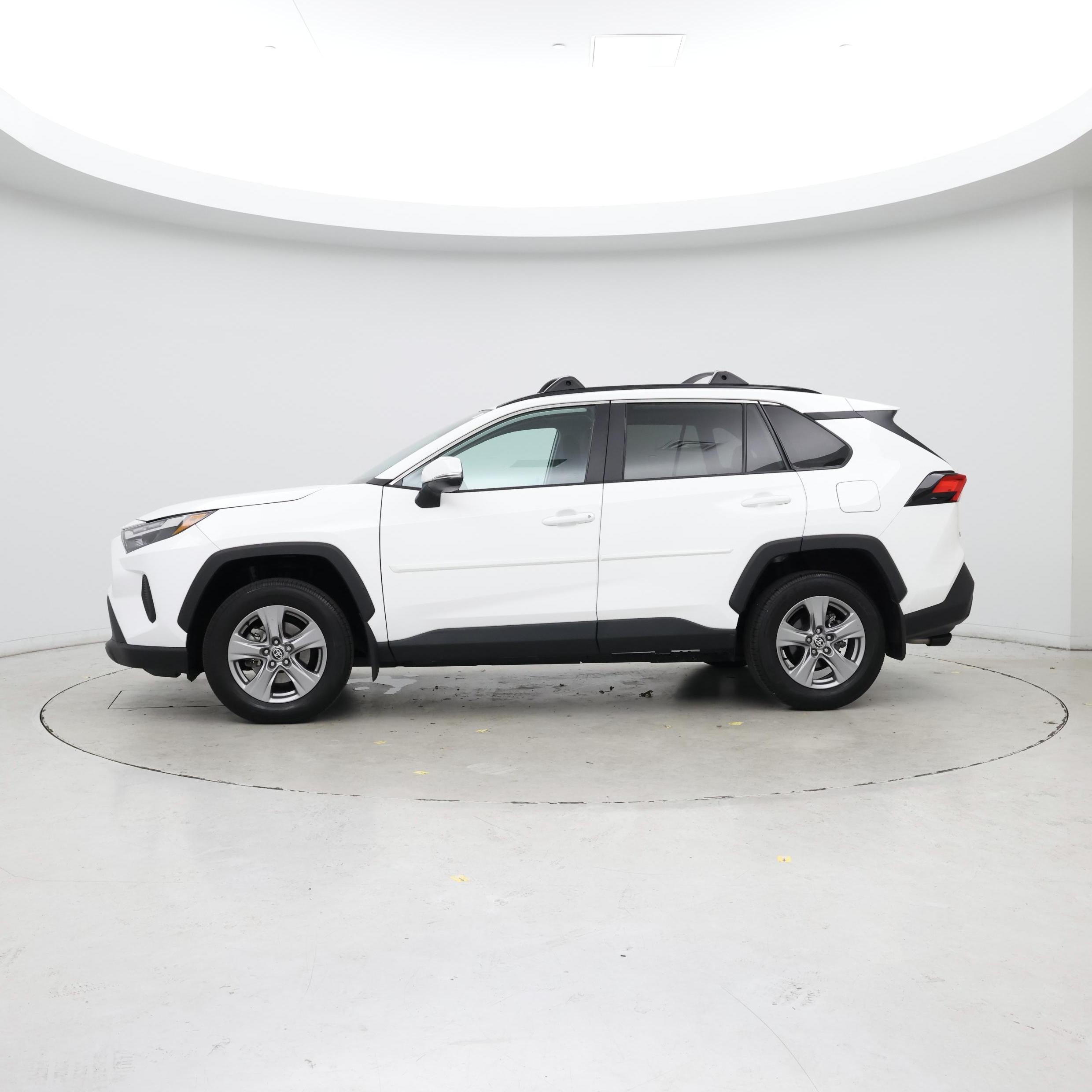 Thumbnail: 2024 Toyota RAV4 - 3