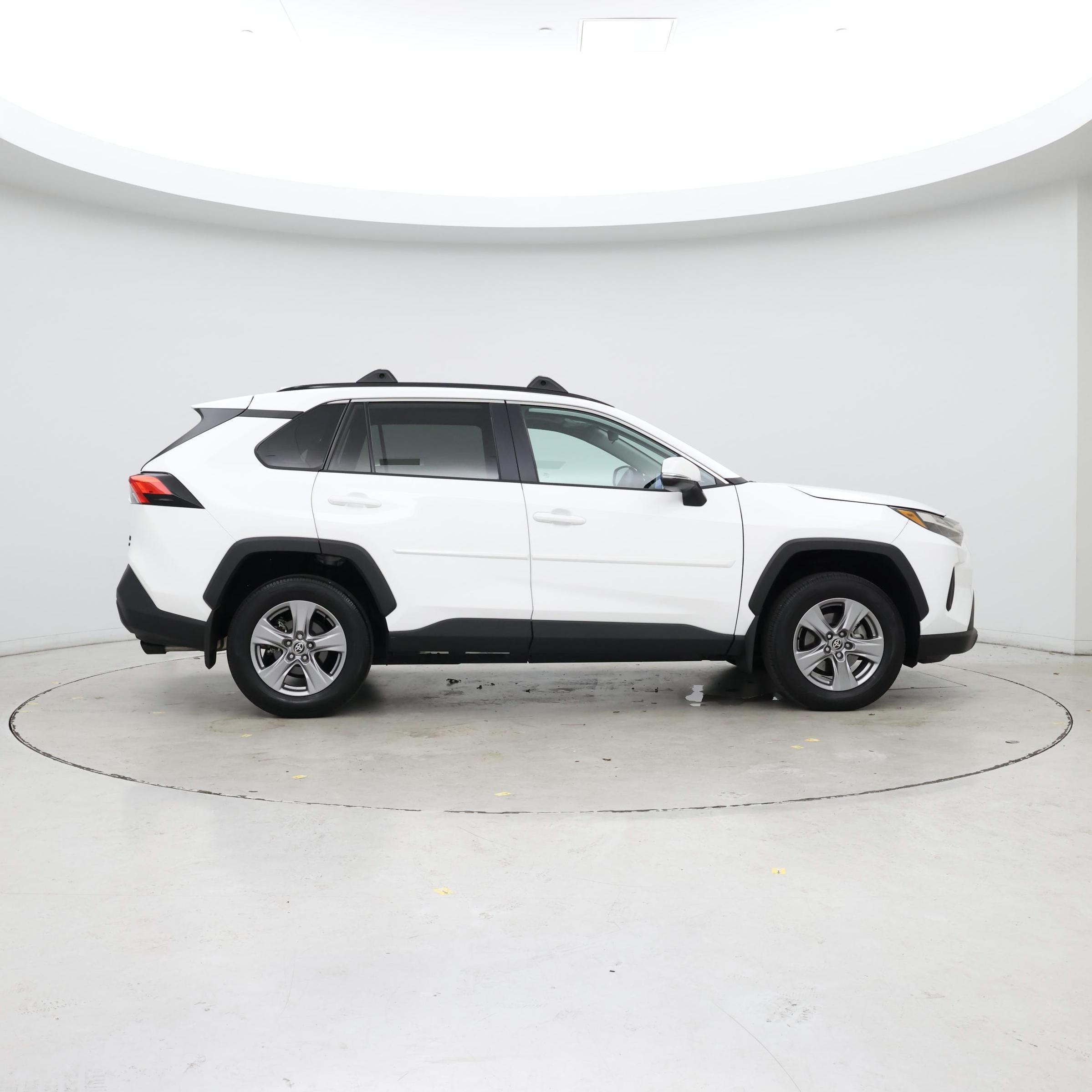 Thumbnail: 2024 Toyota RAV4 - 7