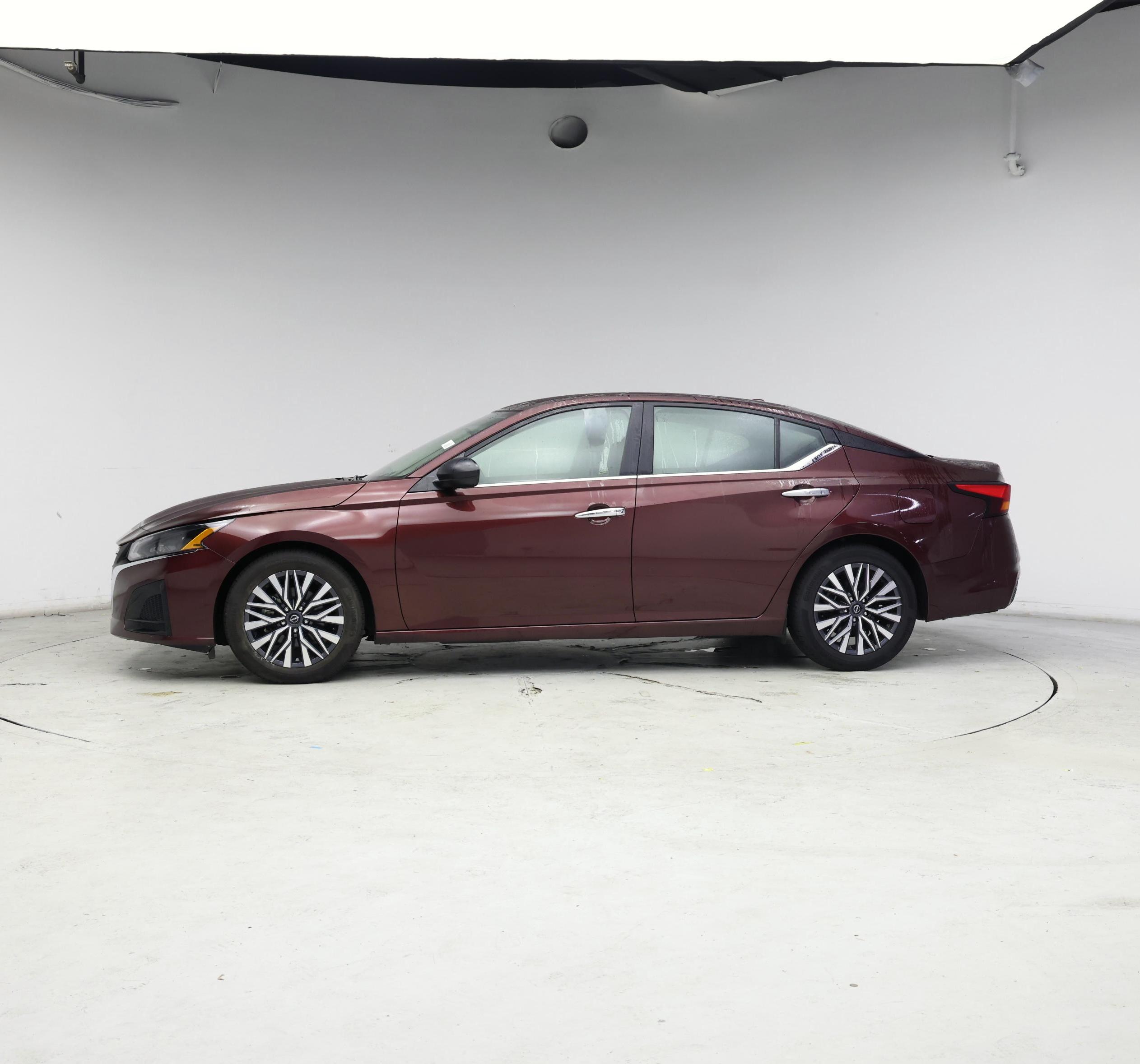 Thumbnail: 2024 Nissan Altima - 3