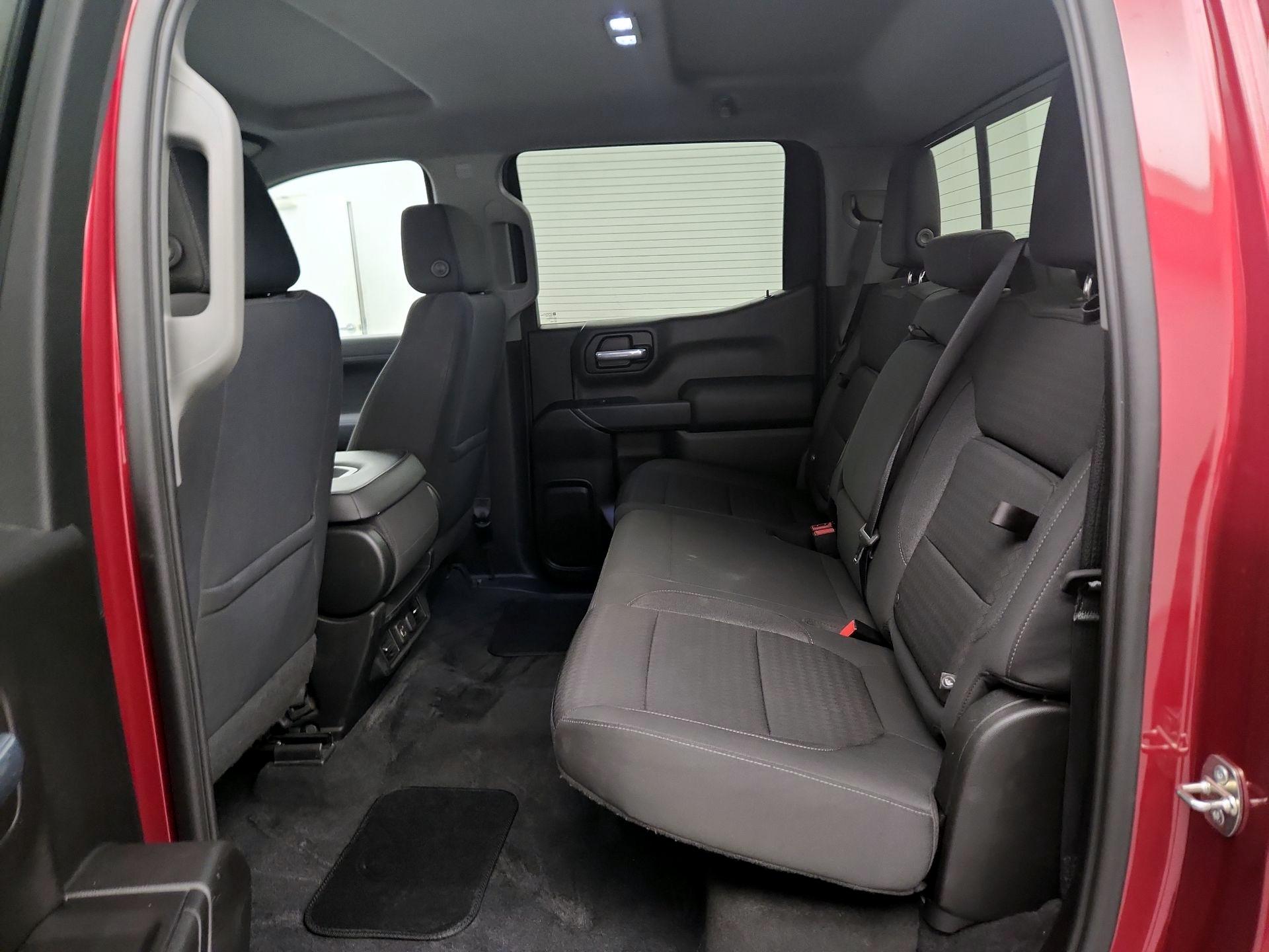 Thumbnail: 2020 Chevrolet Silverado 1500 - 19