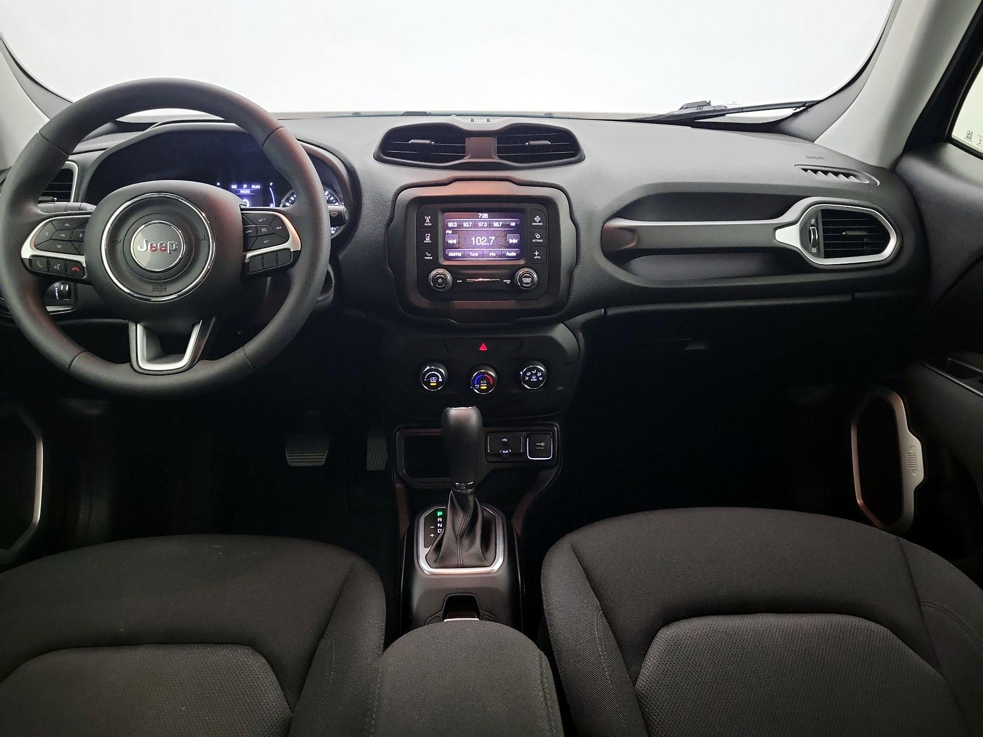 Thumbnail: 2020 Jeep Renegade - 9