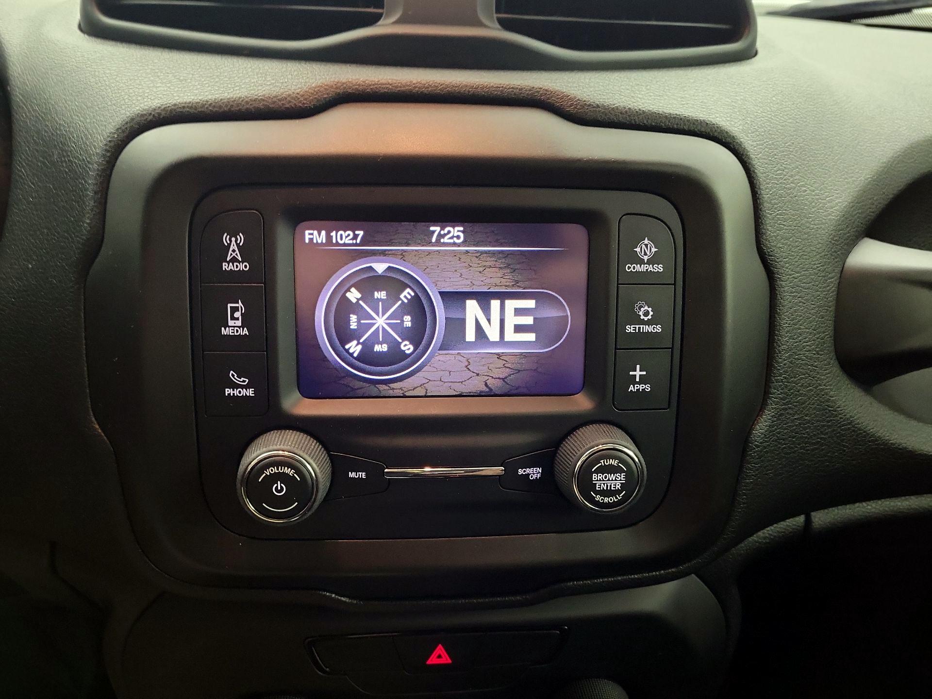 Thumbnail: 2020 Jeep Renegade - 14