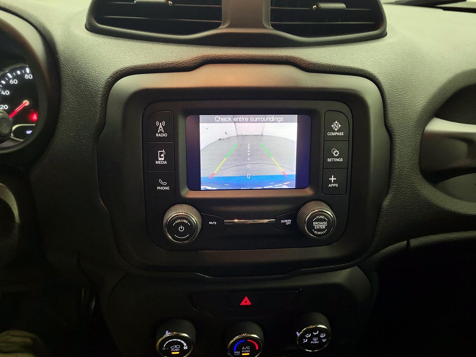 Thumbnail: 2020 Jeep Renegade - 15