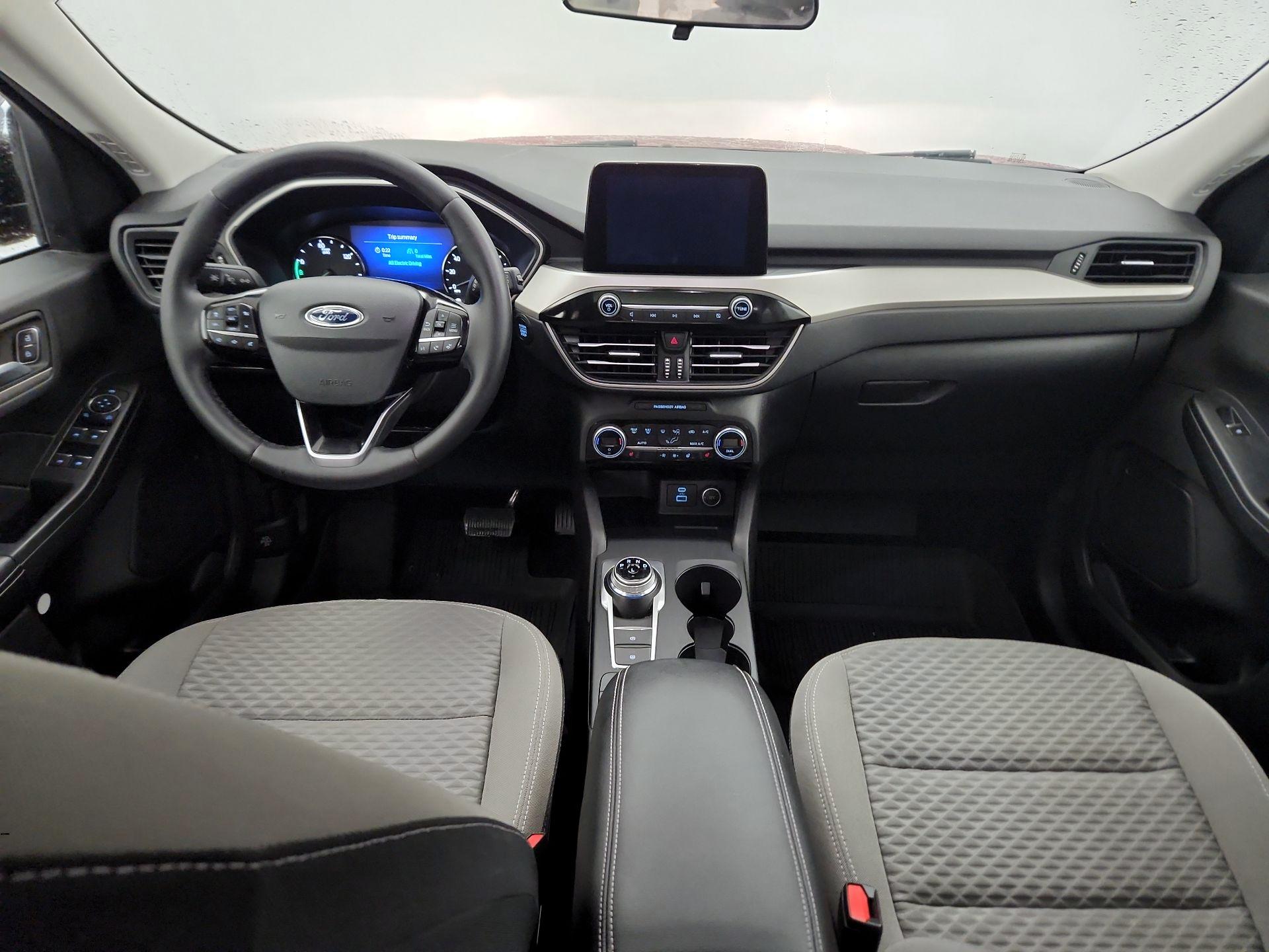 Thumbnail: 2021 Ford Escape - 9