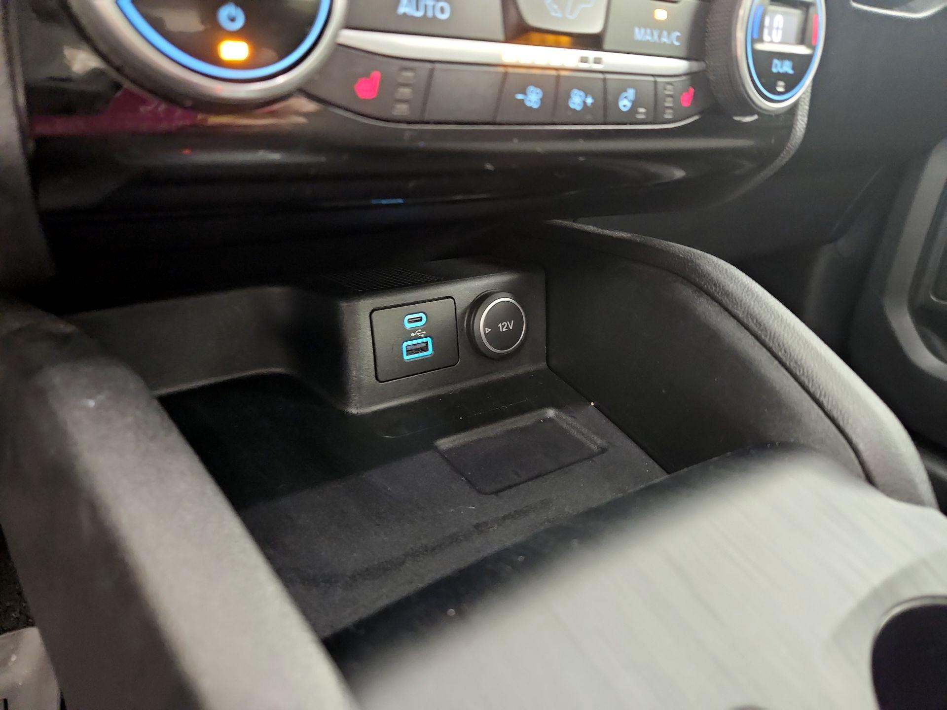 Thumbnail: 2021 Ford Escape - 19