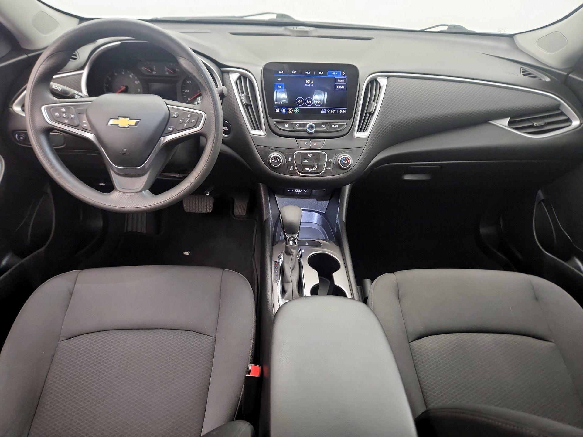 Thumbnail: 2023 Chevrolet Malibu - 9