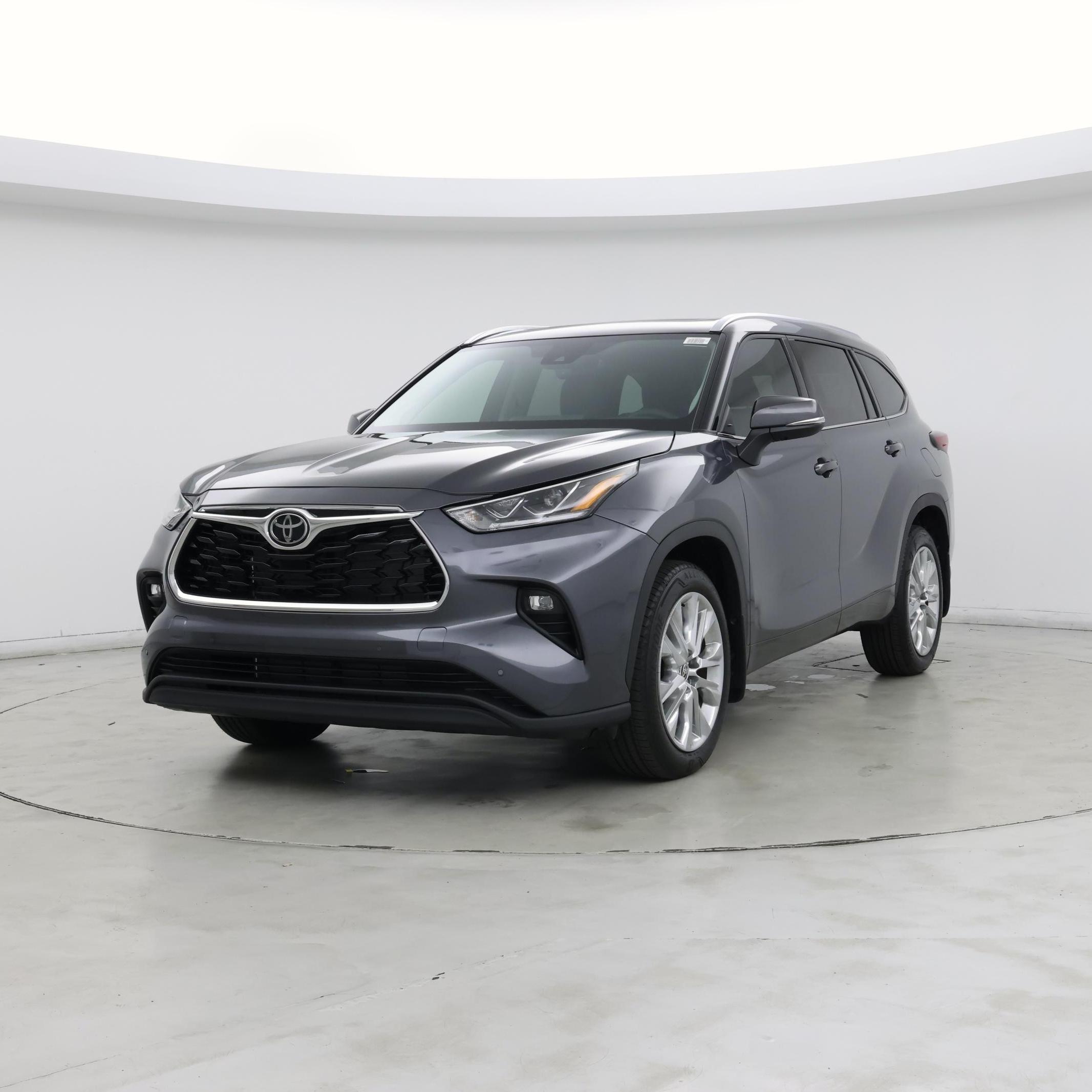 Thumbnail: 2024 Toyota Highlander - 4