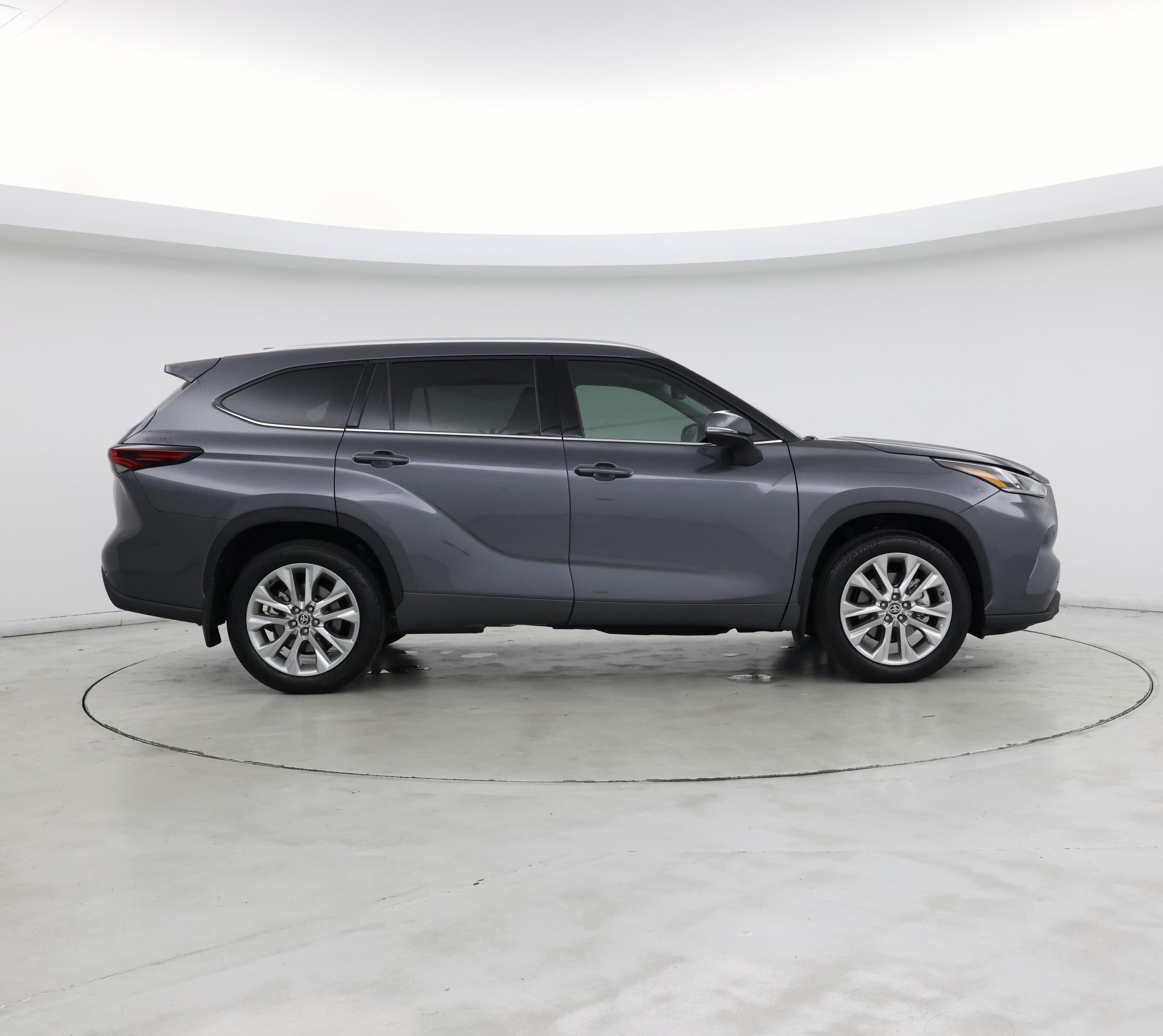 Thumbnail: 2024 Toyota Highlander - 7