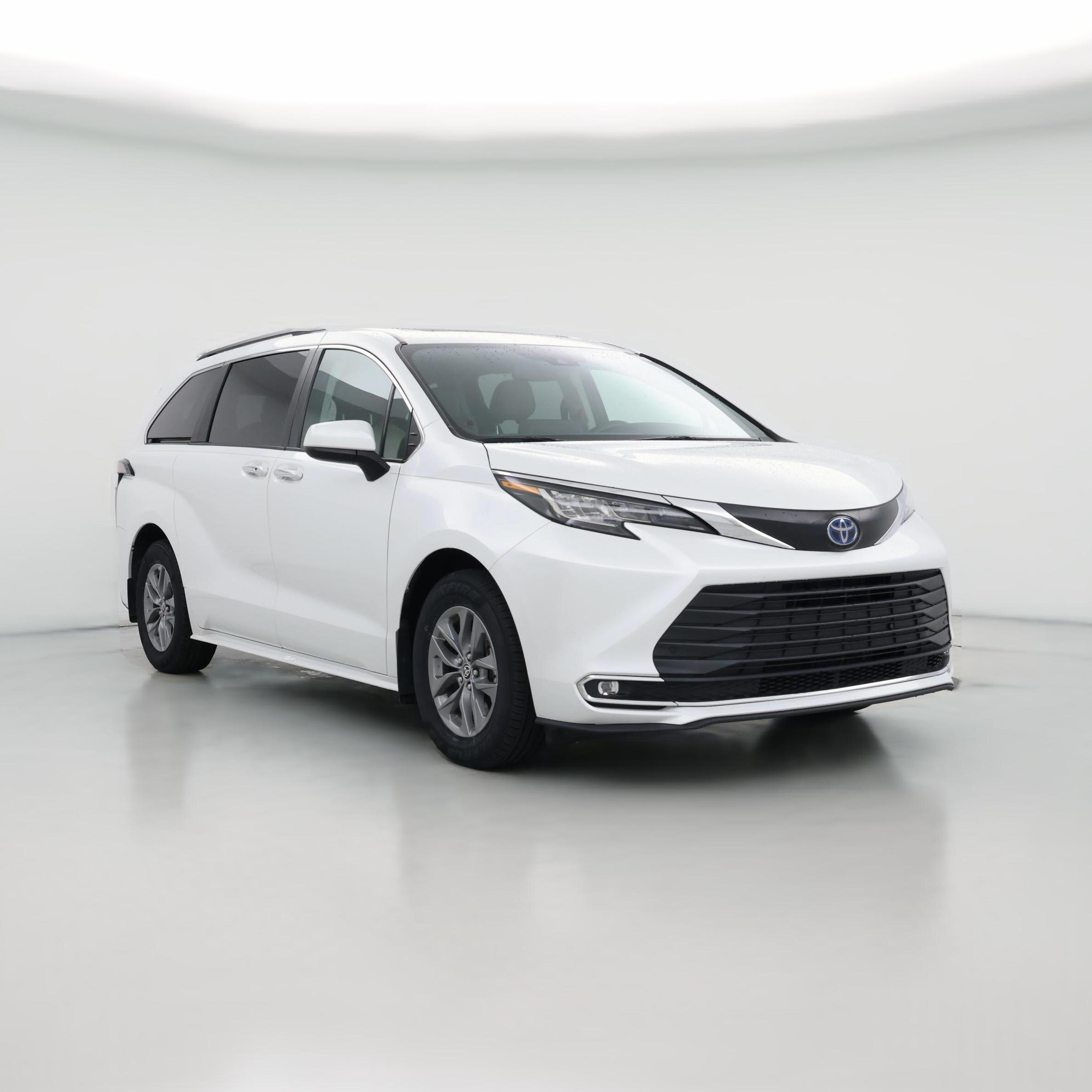 Thumbnail: 2022 Toyota Sienna - 1