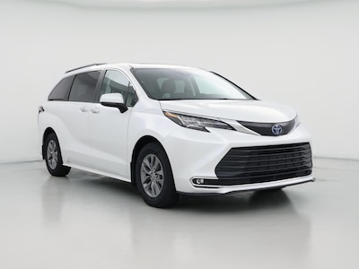 2022 Toyota Sienna Hybrid XLE