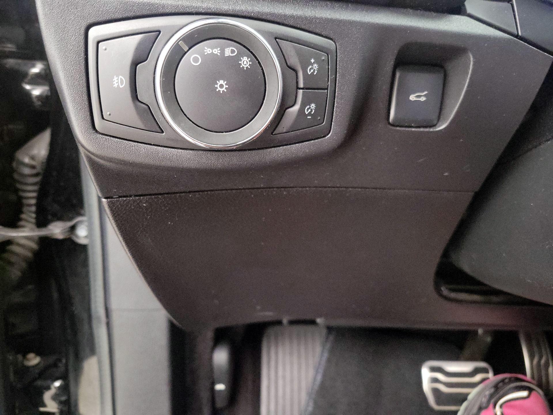 Thumbnail: 2017 Ford Fusion - 13