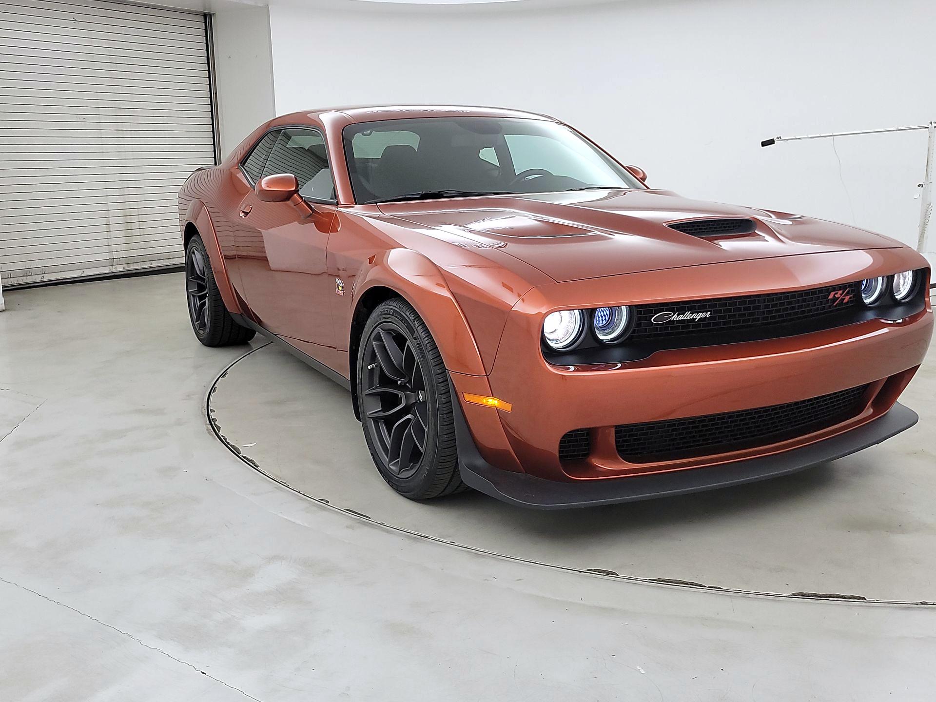 Thumbnail: 2021 Dodge Challenger - 3
