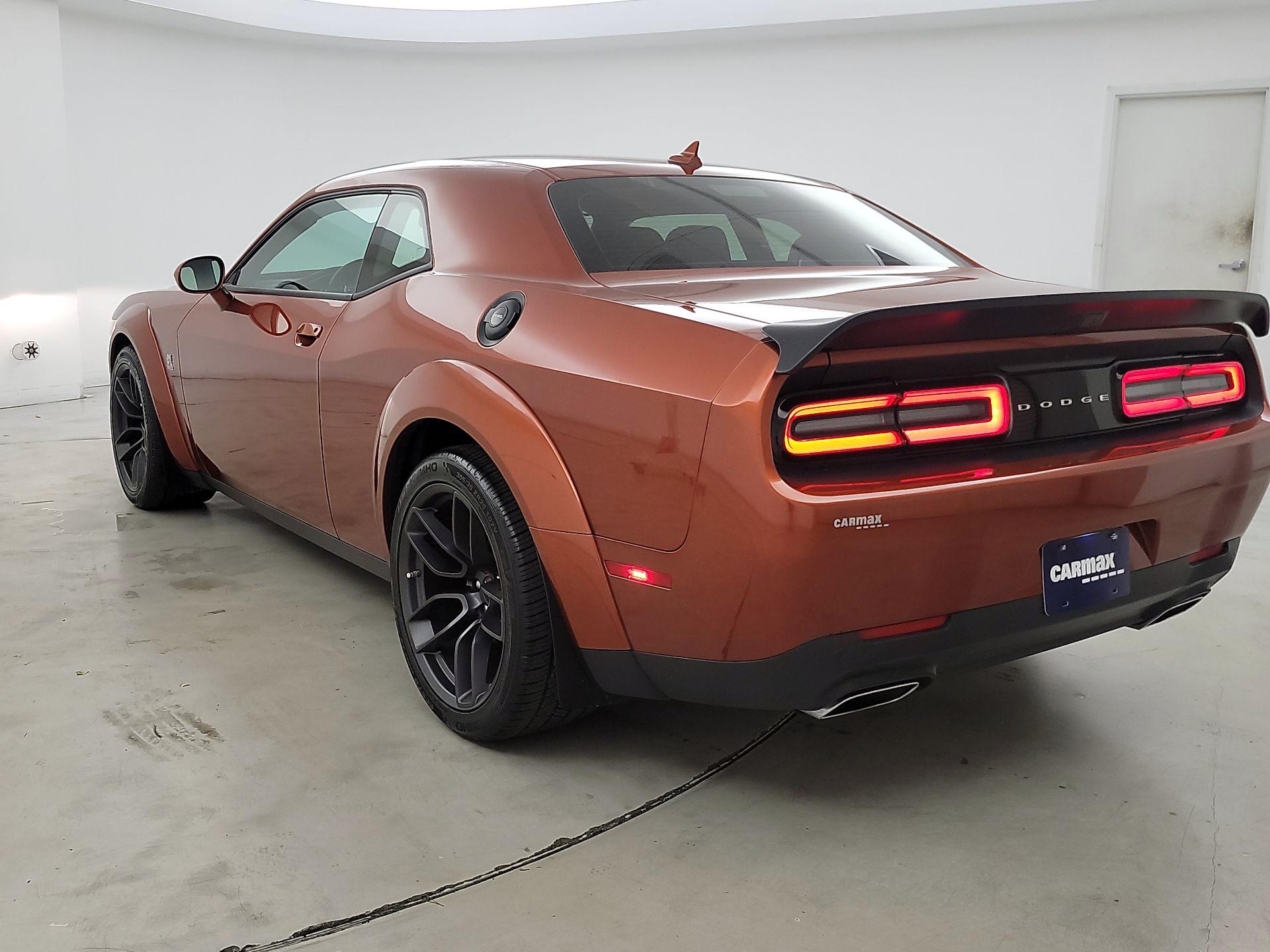 Thumbnail: 2021 Dodge Challenger - 7