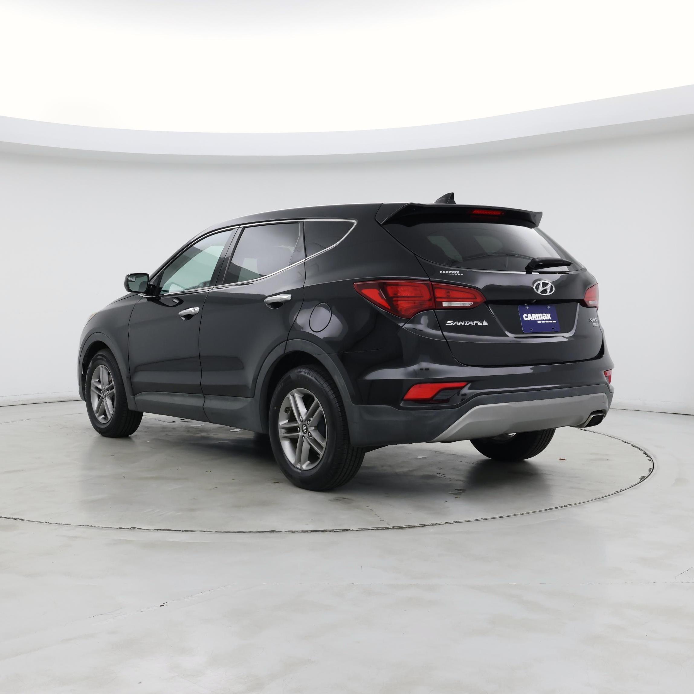 Thumbnail: 2017 Hyundai Santa Fe - 2