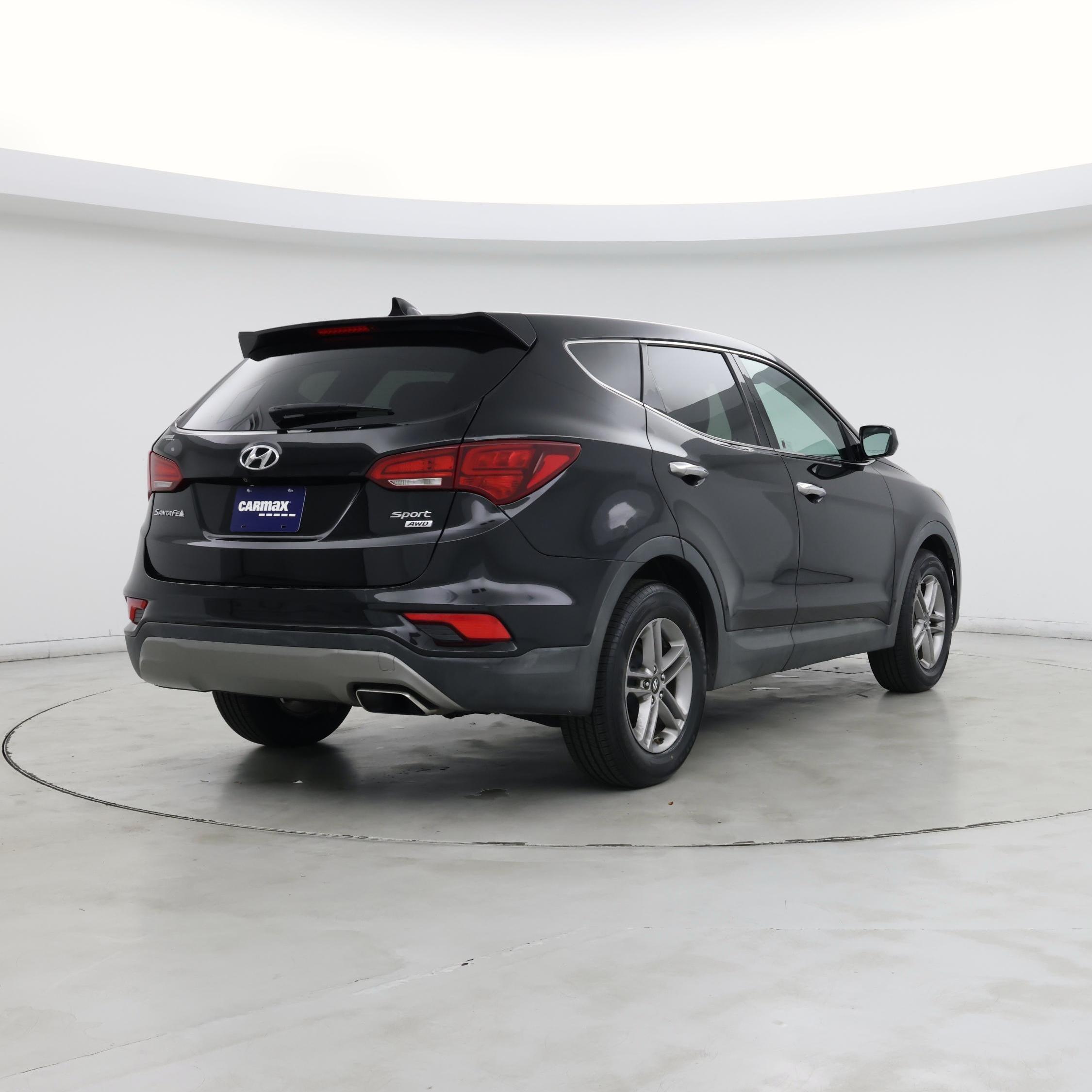 Thumbnail: 2017 Hyundai Santa Fe - 8