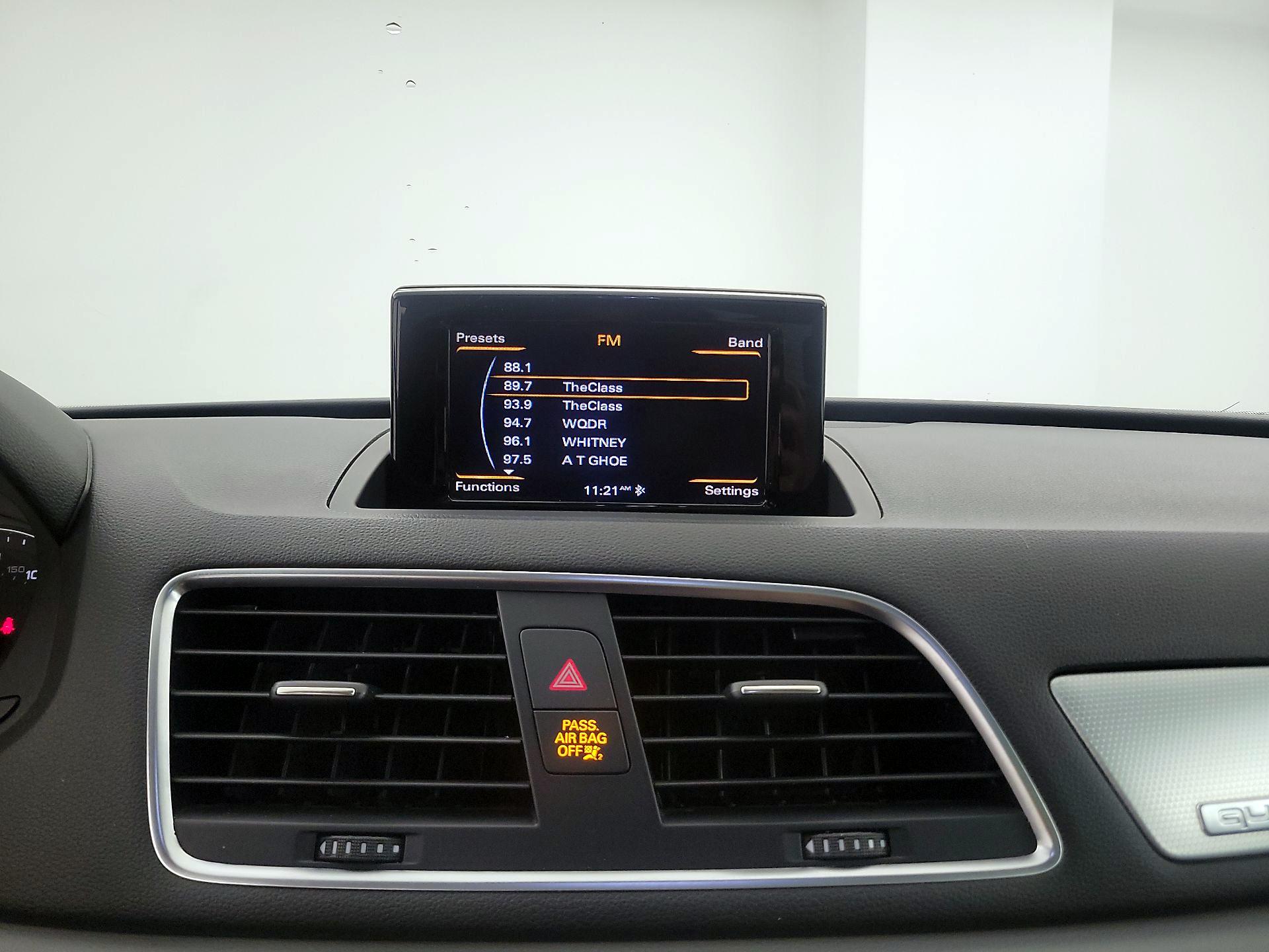 Thumbnail: 2015 Audi Q3 - 15