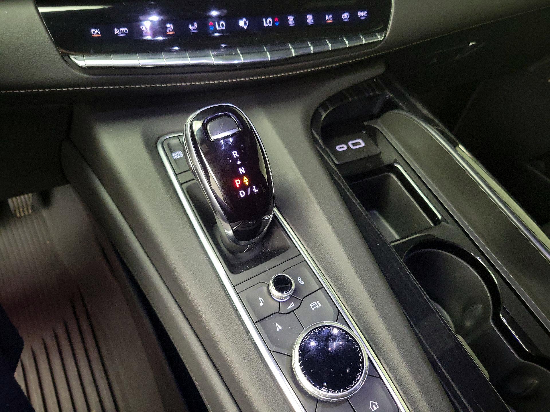 Thumbnail: 2024 Cadillac Escalade - 18