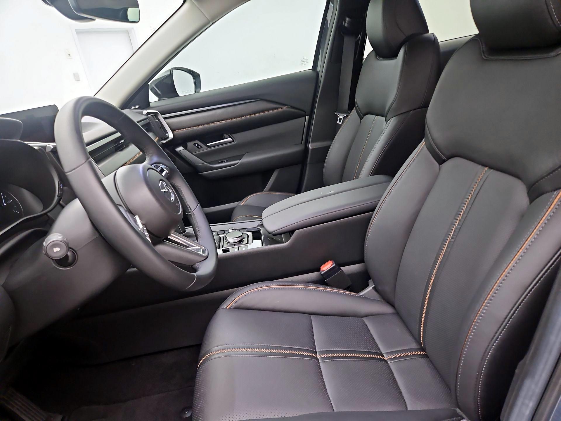 Thumbnail: 2025 Mazda CX-50 - 11
