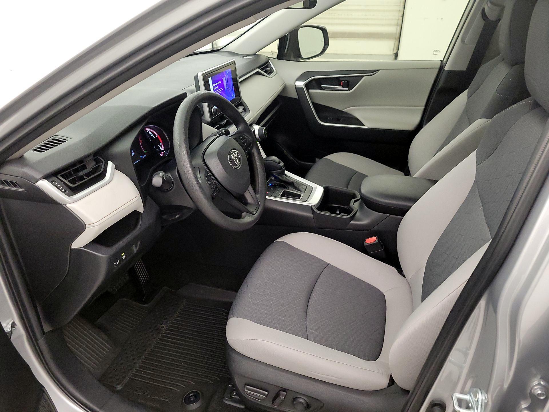 Thumbnail: 2023 Toyota RAV4 - 9