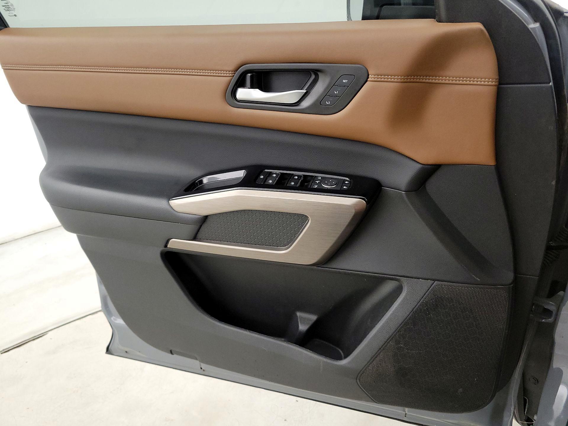 Thumbnail: 2024 Nissan Pathfinder - 12