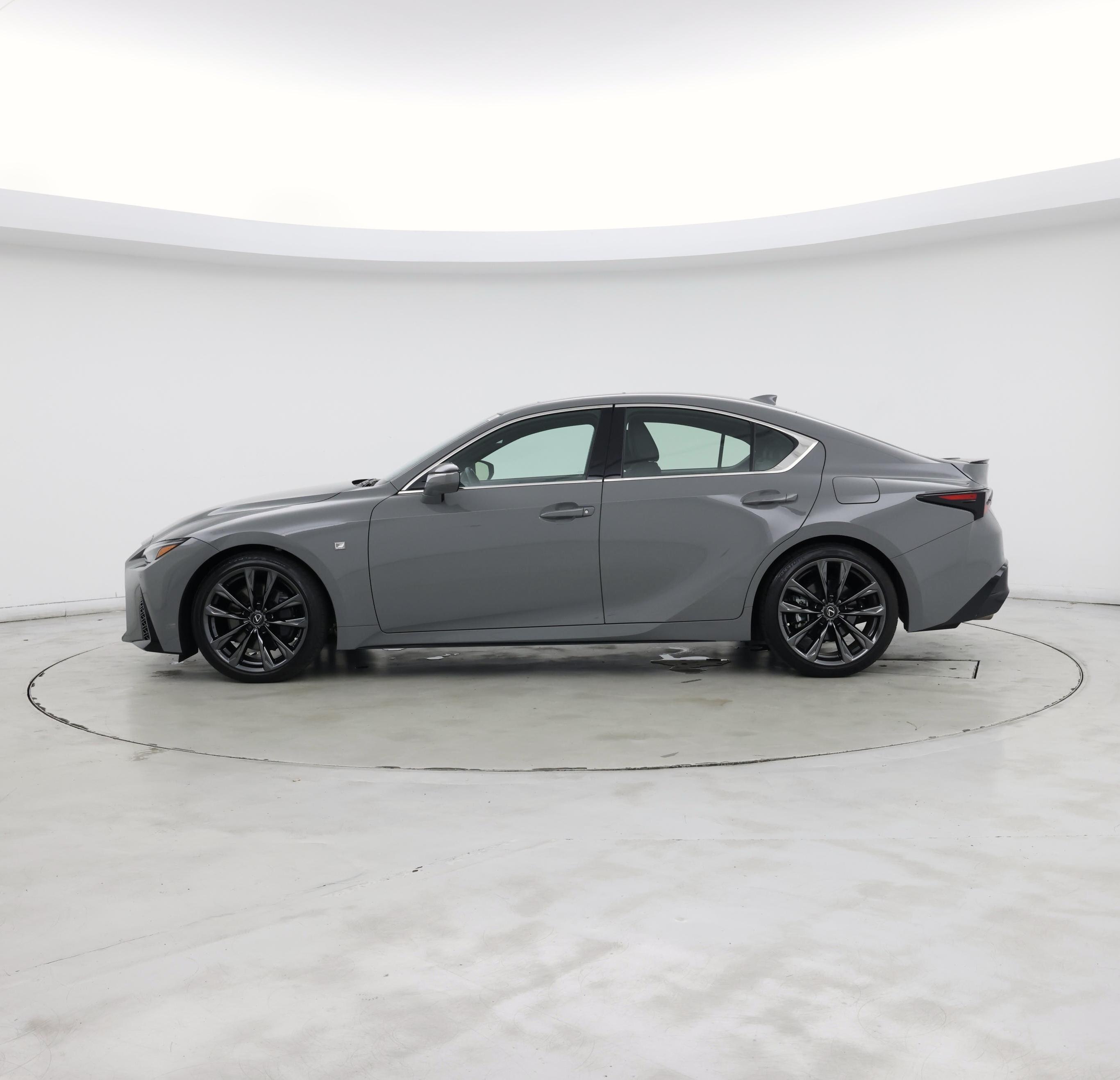 Thumbnail: 2024 Lexus IS - 3