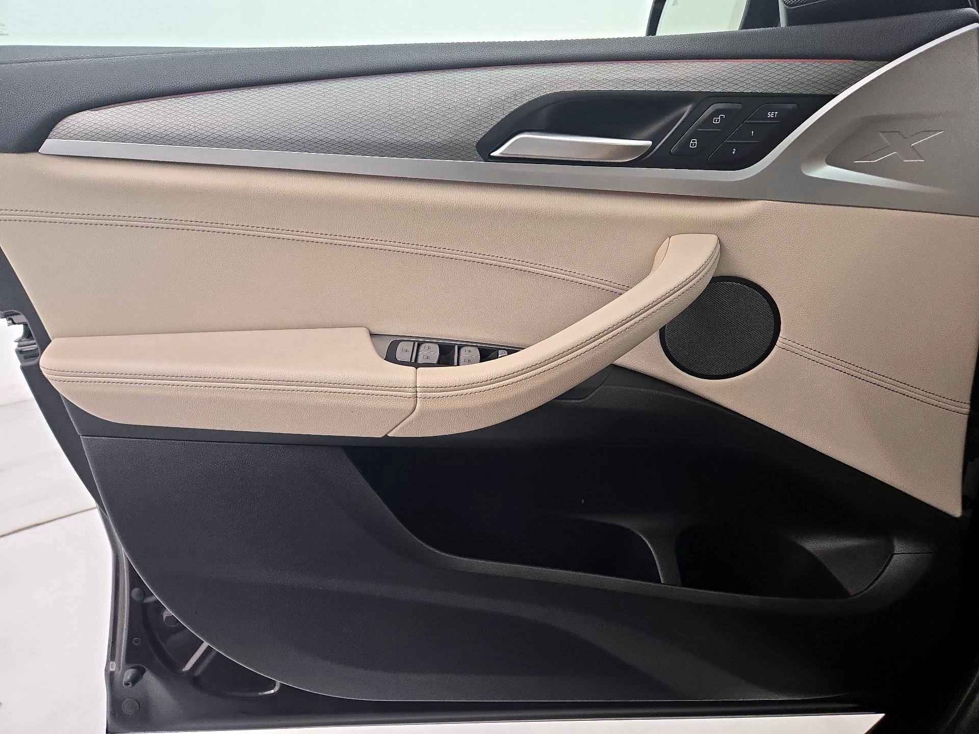 Thumbnail: 2021 BMW X3 - 12