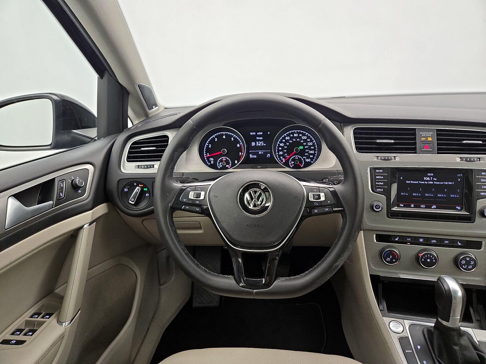 Thumbnail: 2015 Volkswagen Golf - 10