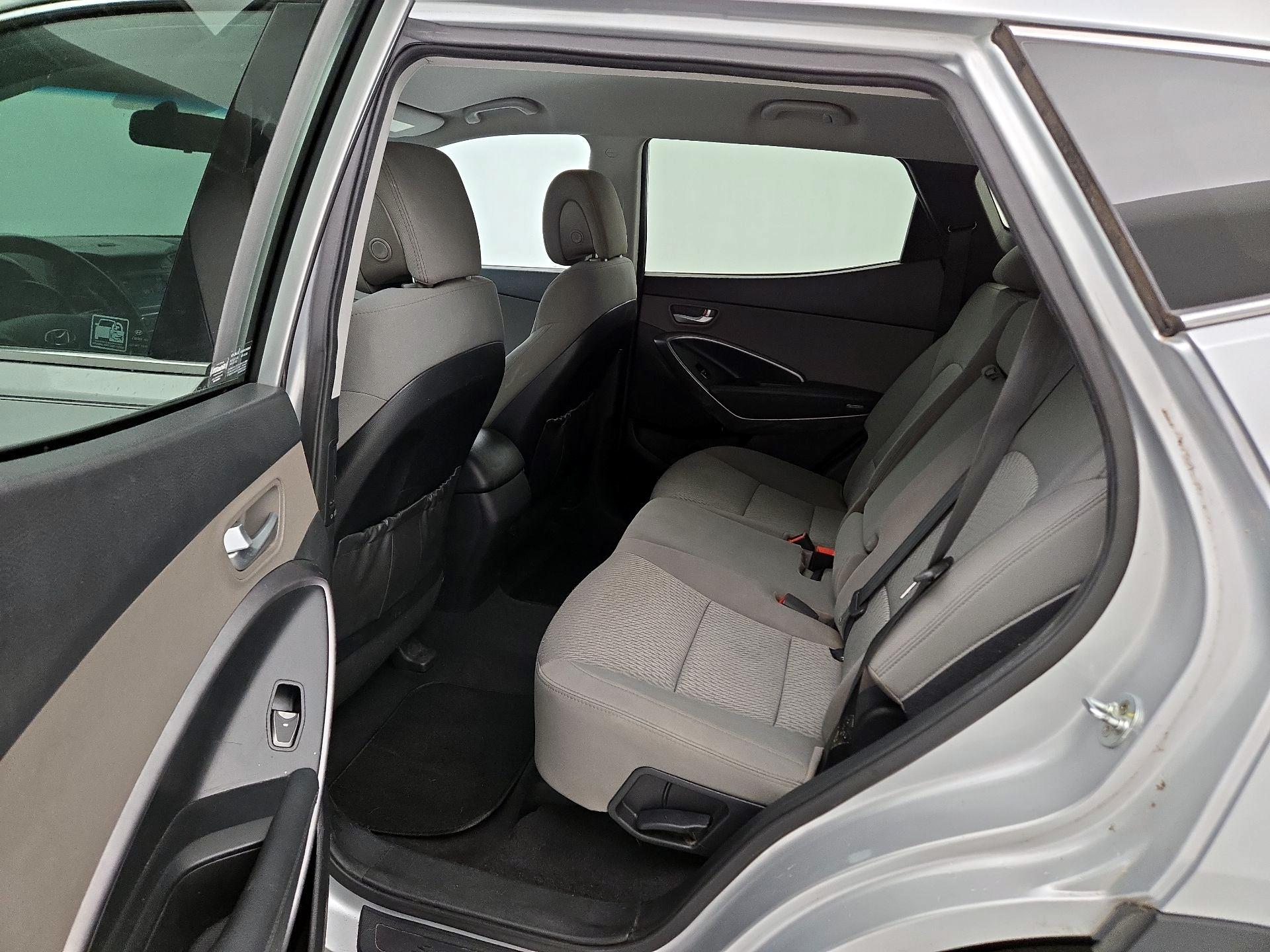 Thumbnail: 2017 Hyundai Santa Fe - 19