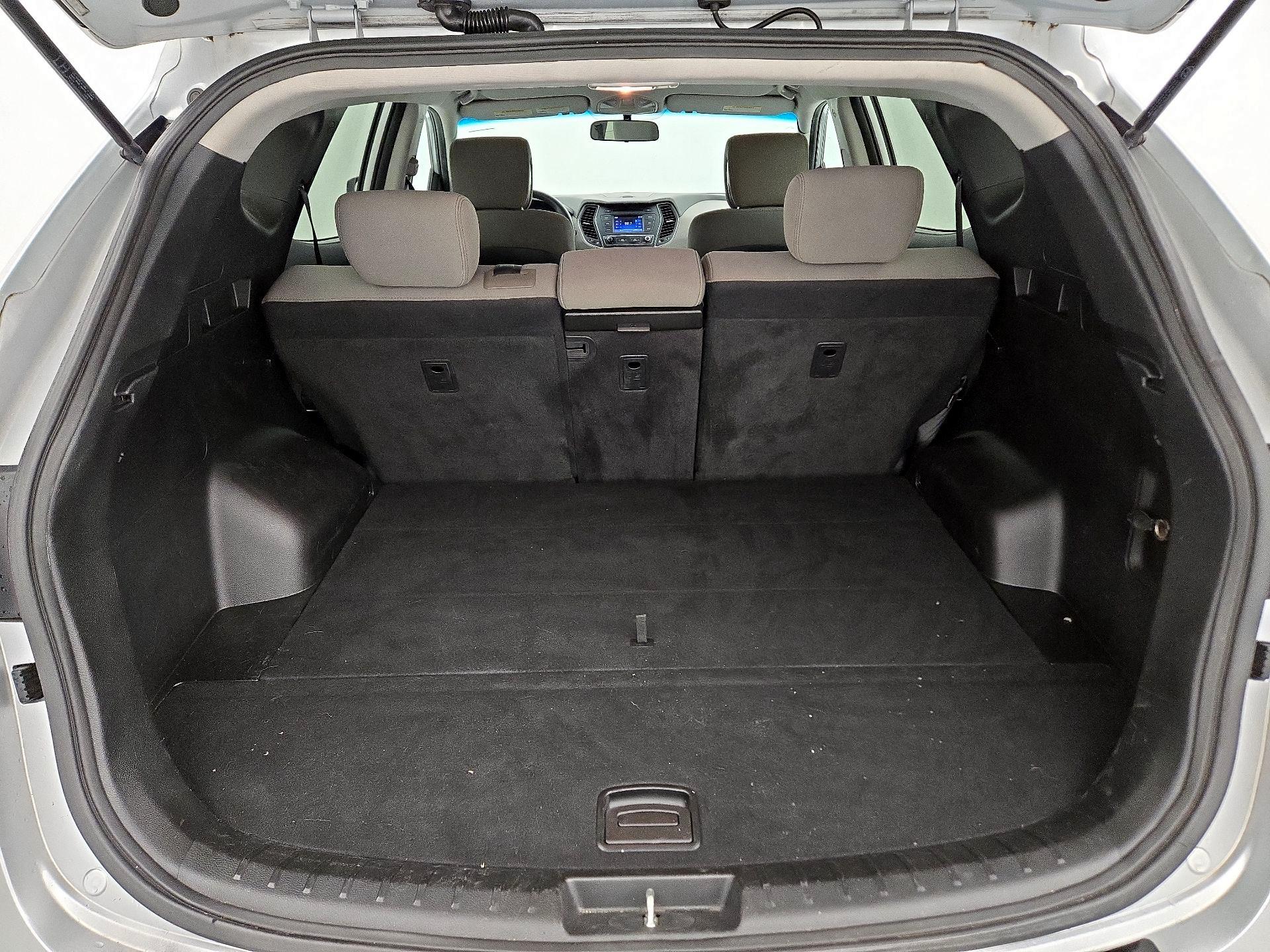 Thumbnail: 2017 Hyundai Santa Fe - 20