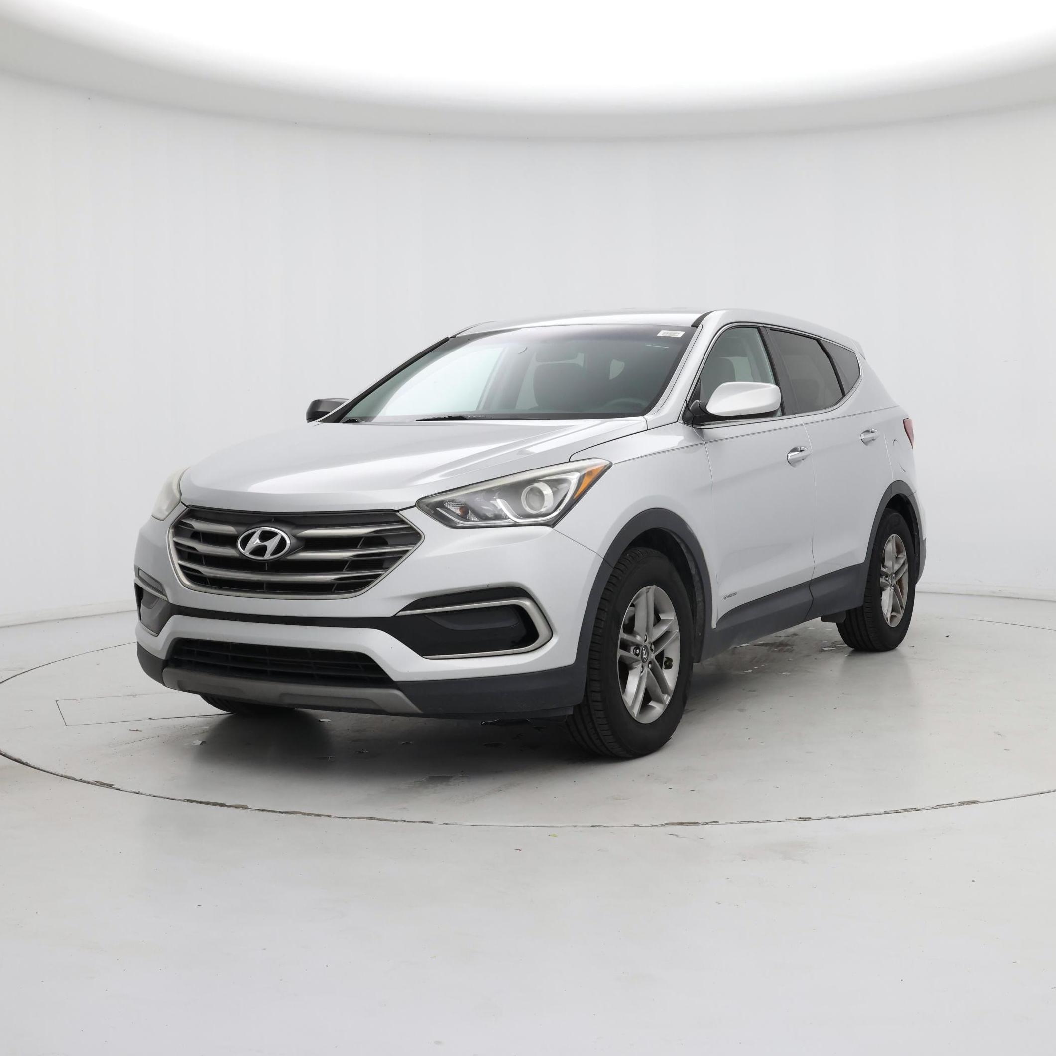 Thumbnail: 2017 Hyundai Santa Fe - 4