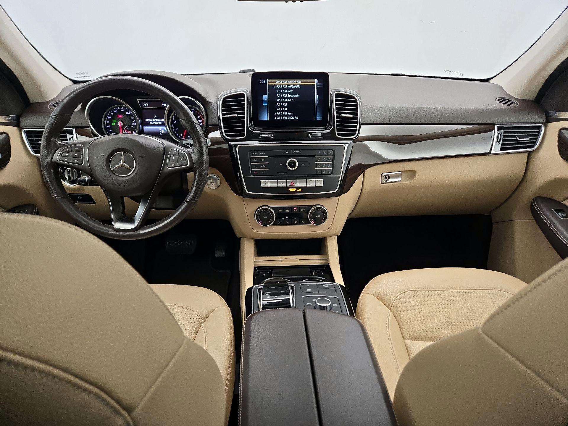 Thumbnail: 2018 Mercedes-Benz GLE - 9
