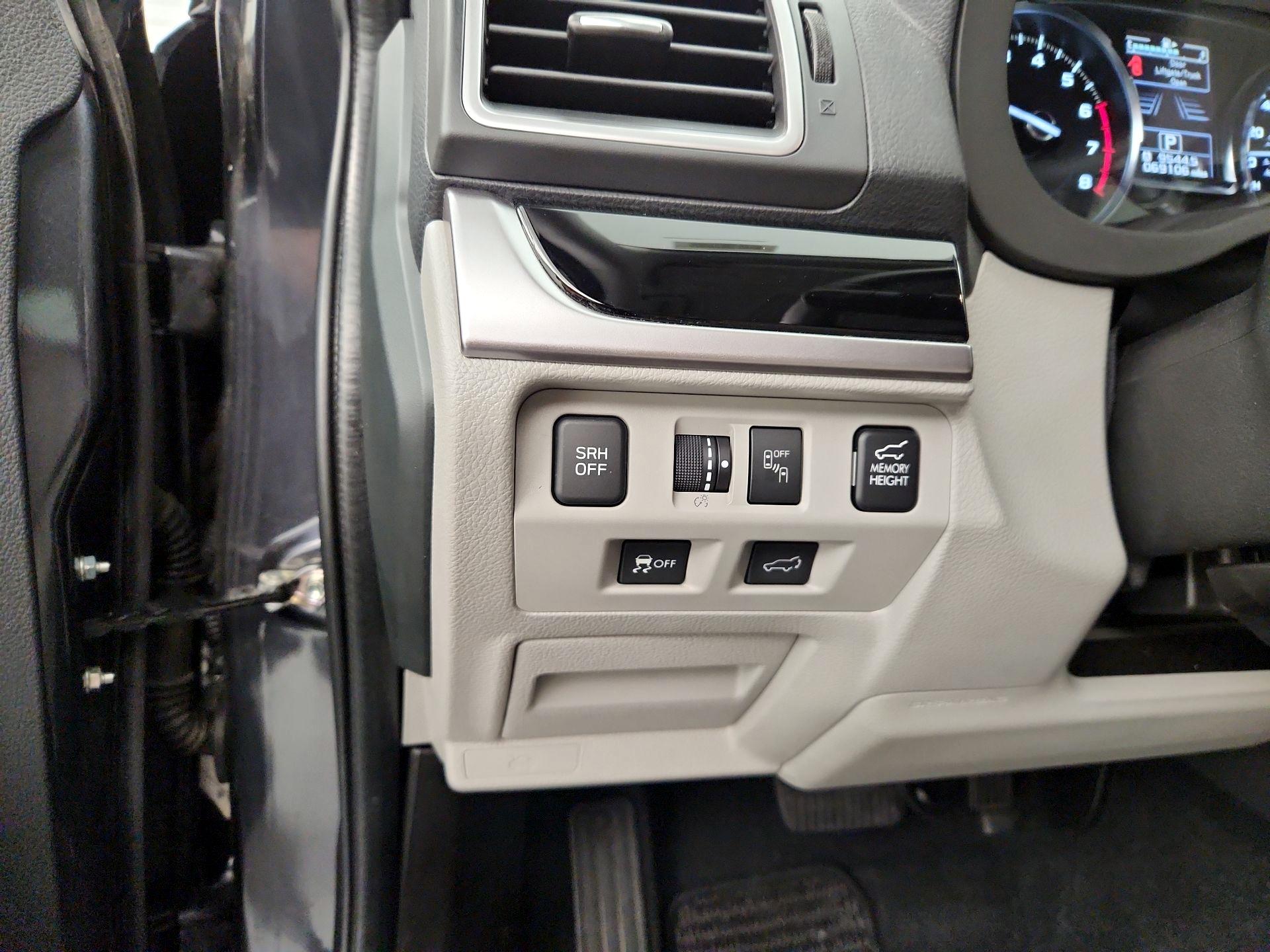 Thumbnail: 2017 Subaru Forester - 13