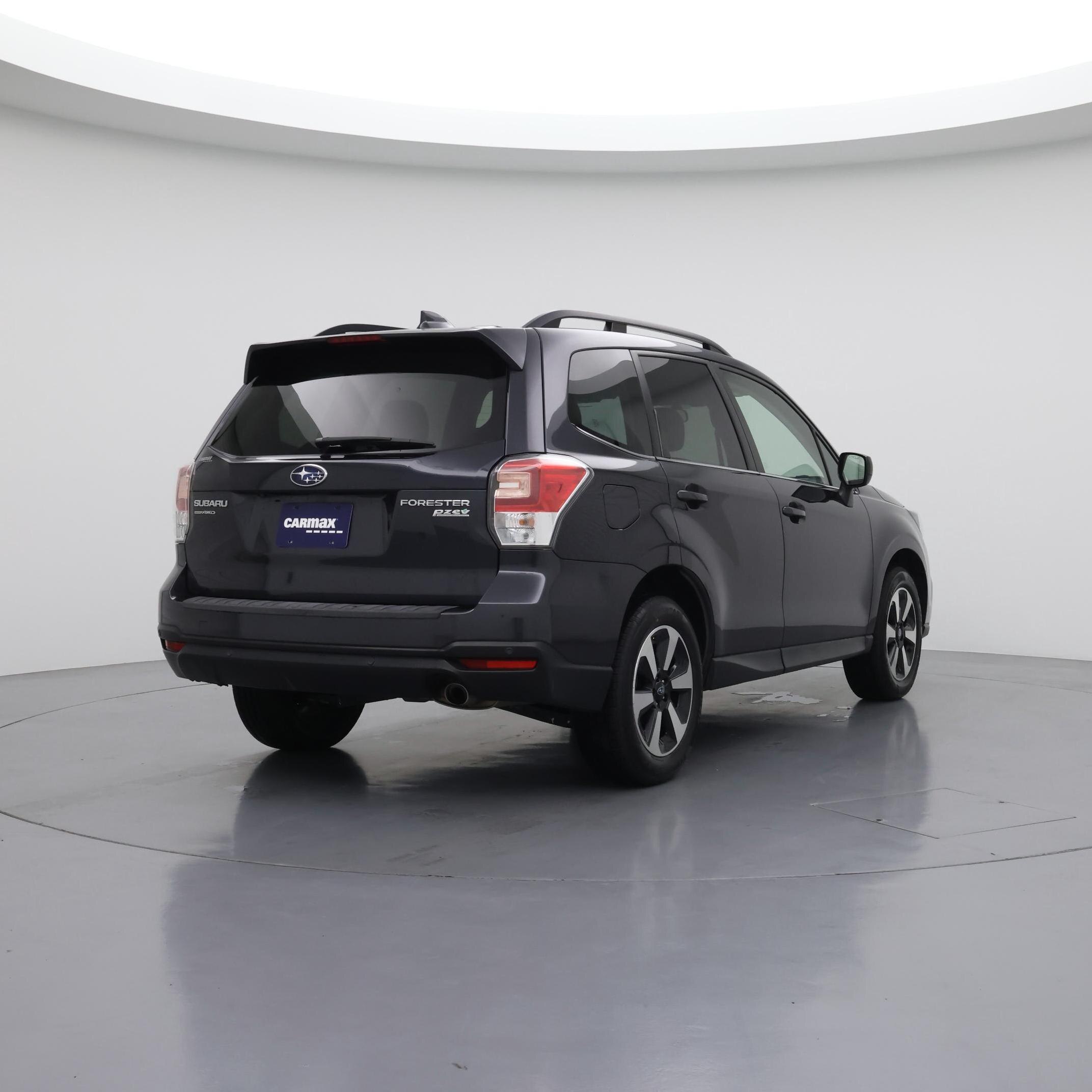 Thumbnail: 2017 Subaru Forester - 8