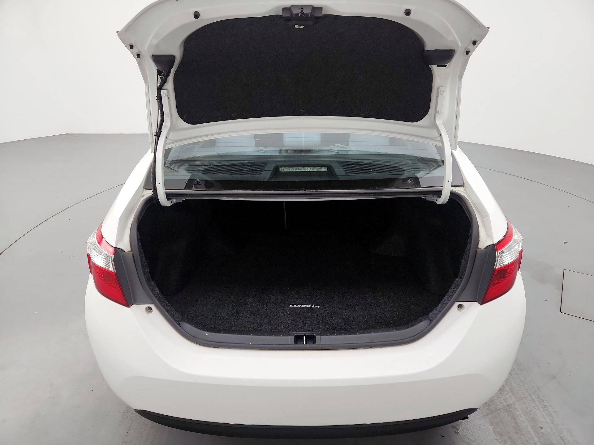 Thumbnail: 2015 Toyota Corolla - 20