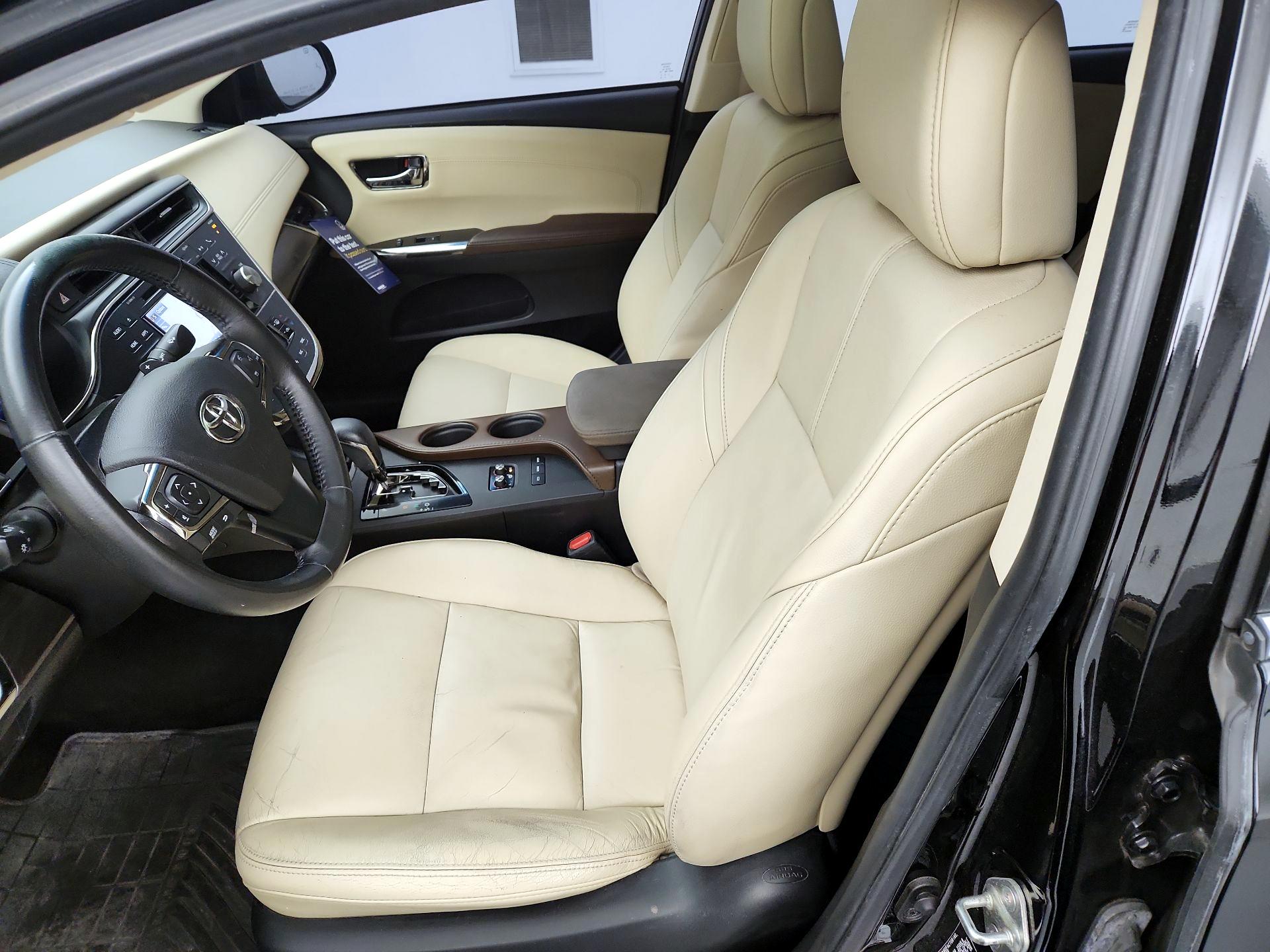 Thumbnail: 2016 Toyota Avalon - 11